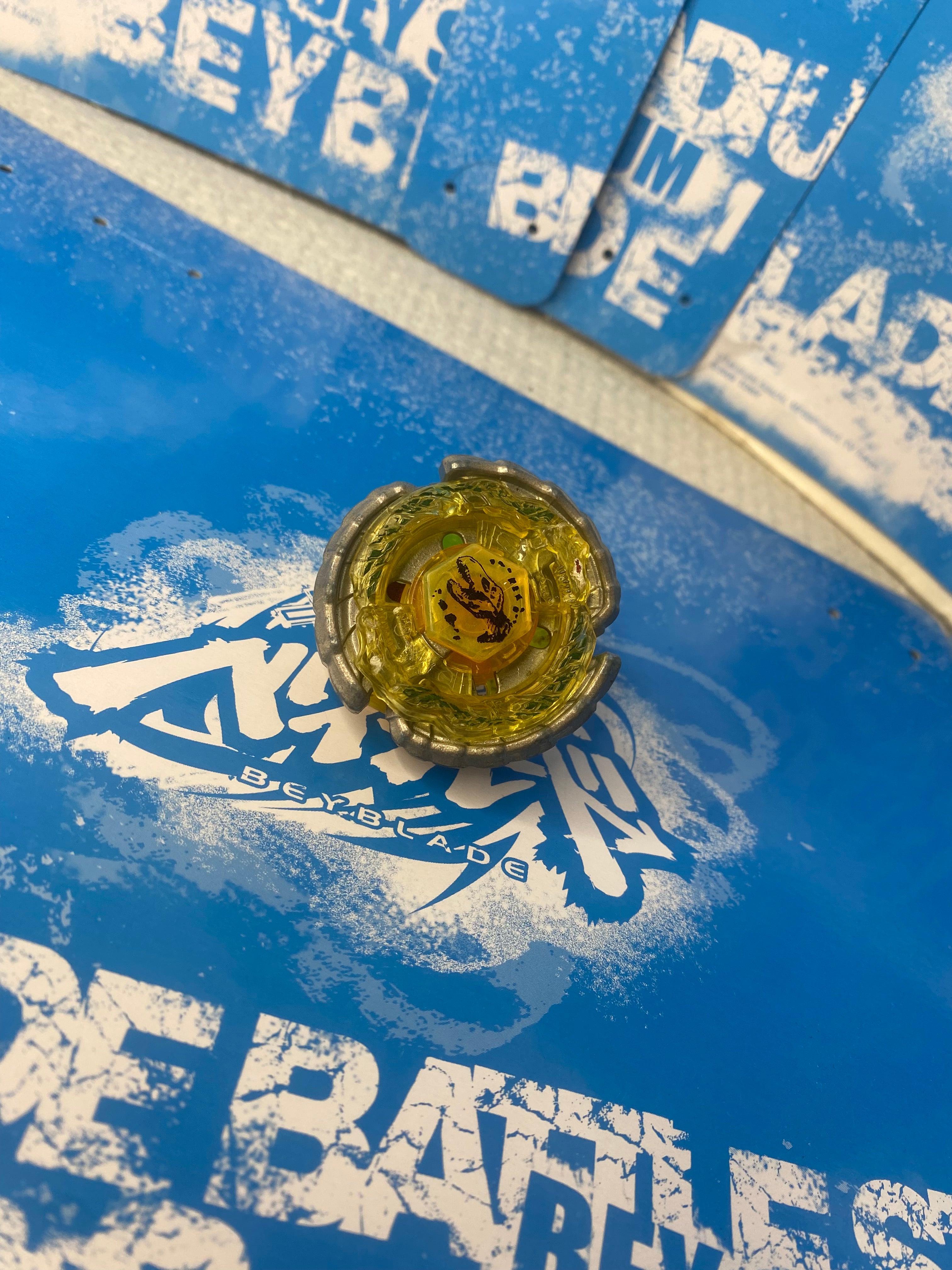 Pre-Owned Hasbro Beyblade Metal Fury — Nightmare Rex SW145SD