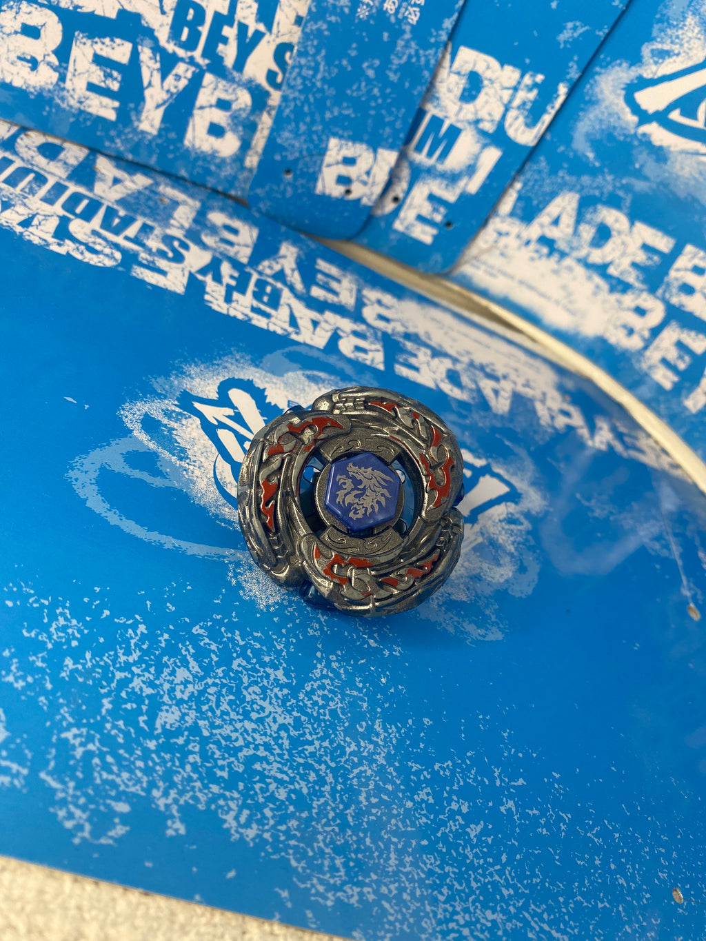 Pre-Owned Hasbro  Beyblade Metal Fury — L Drago Destroy 105LWF