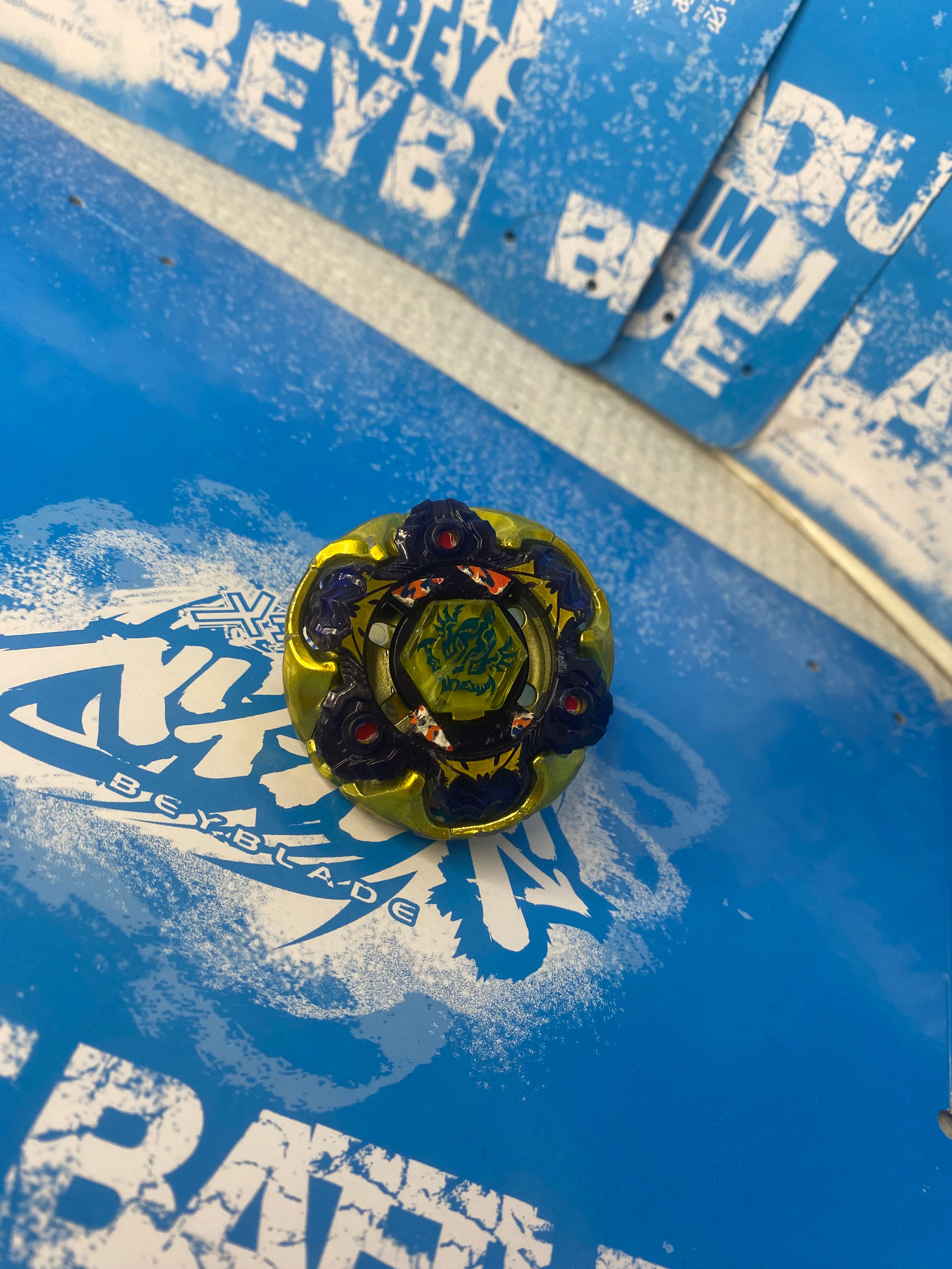 Pre-Owned Hasbro Beyblade Metal Masters — Gravity Destroyer Perseus GB145S Stamina Ver