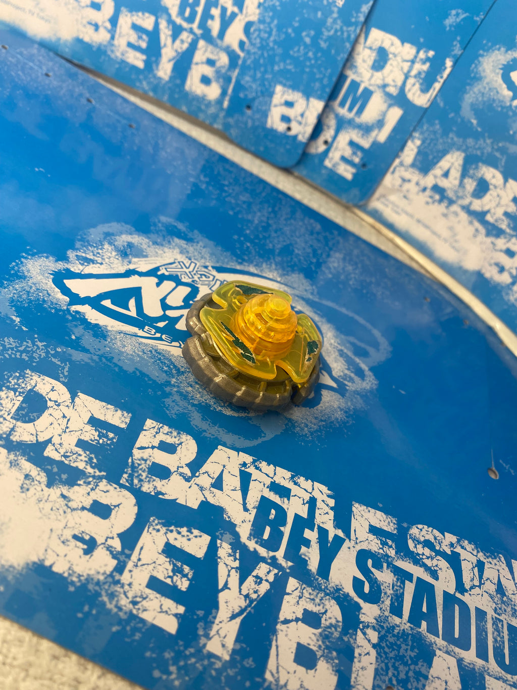 Pre-Owned Hasbro Beyblade Metal Fury — Nightmare Rex SW145SD
