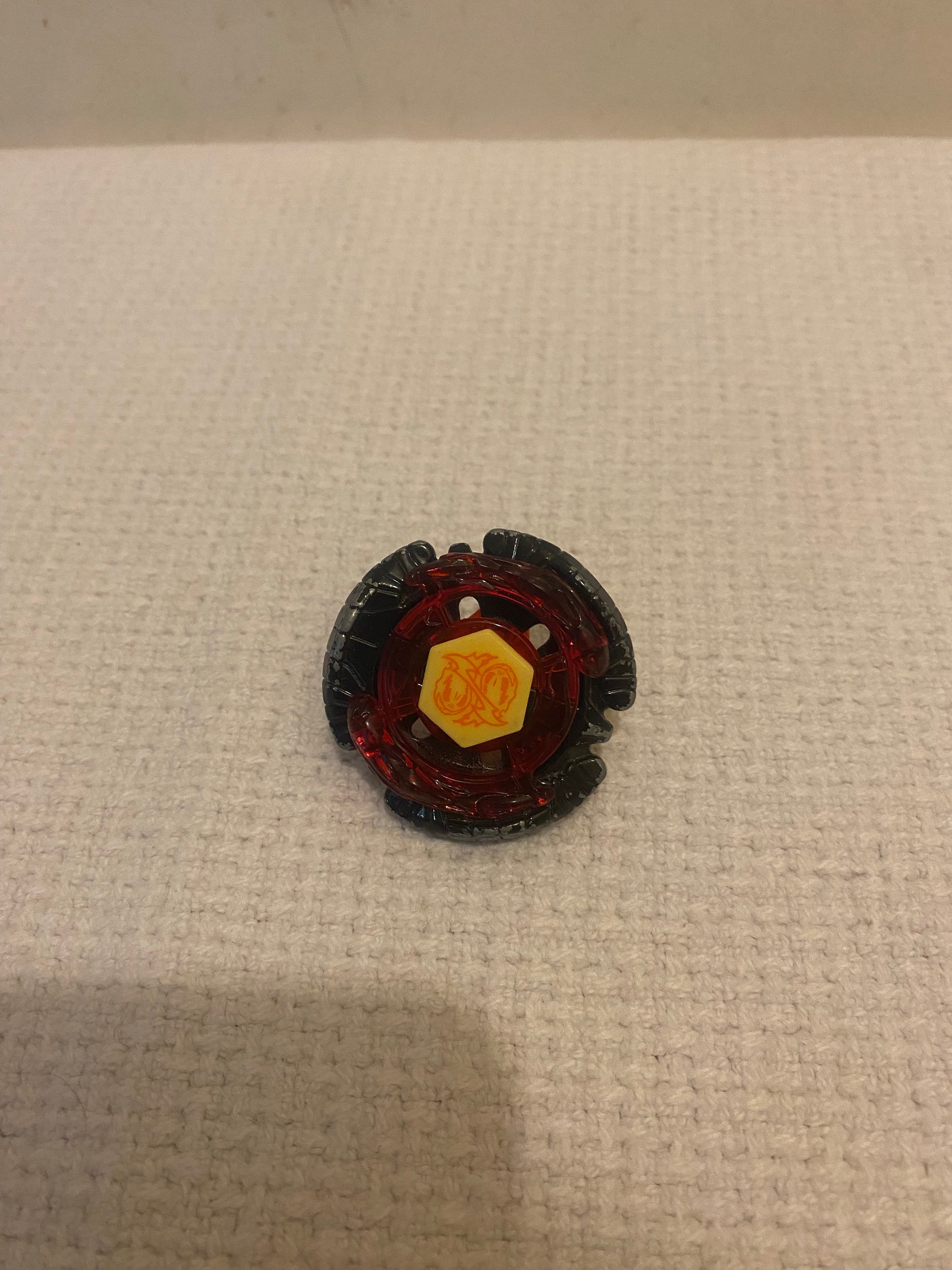 Hasbro Beyblade Metal Masters- Torch Gemios W105CS  CANADIAN SELLER