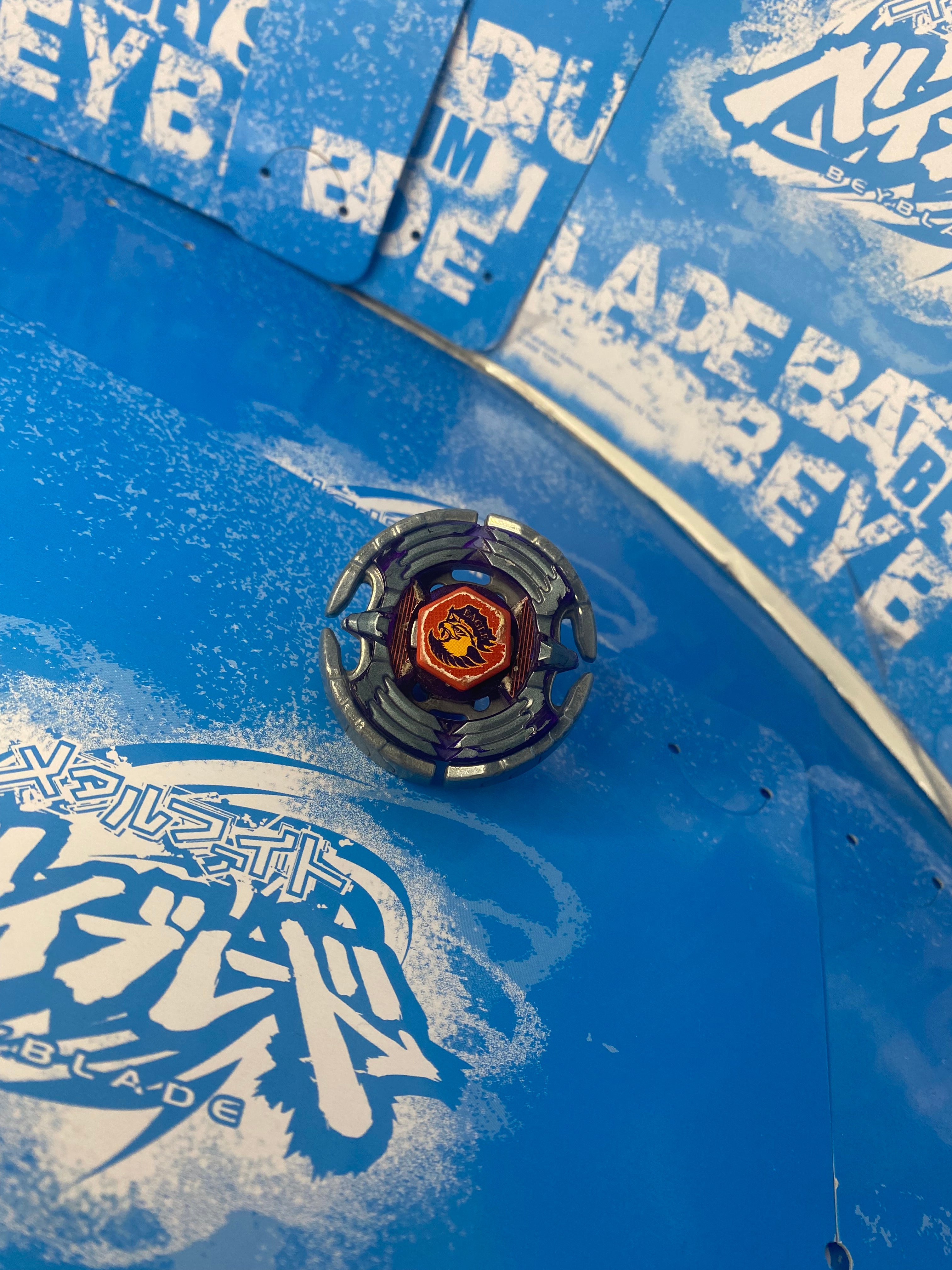 Pre-Owned Hasbro Beyblade Metal Fusion — Earth Eagle 145WD