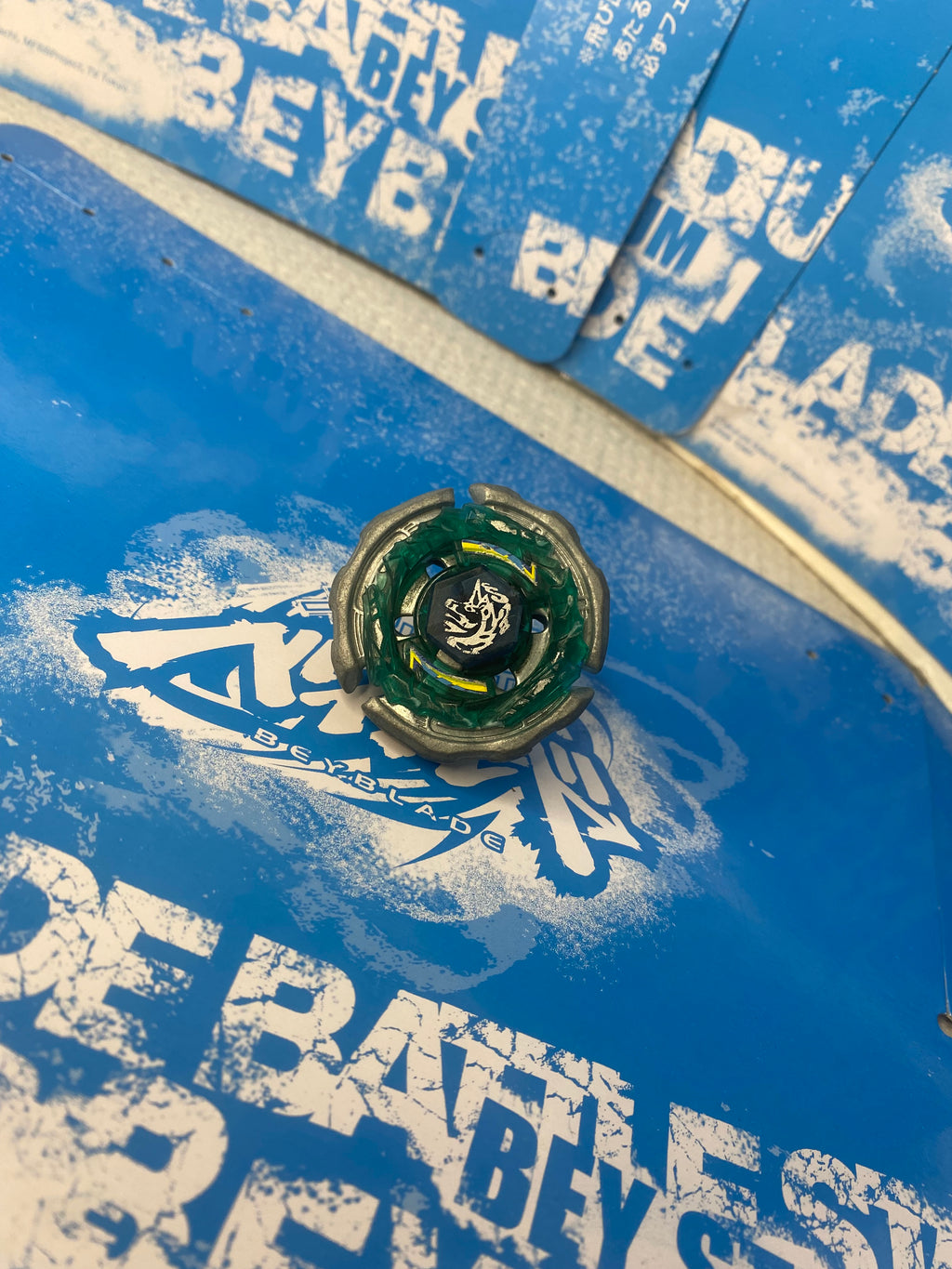 Pre-Owned Hasbro Beyblade Metal Fusion — Ray Striker D125CS