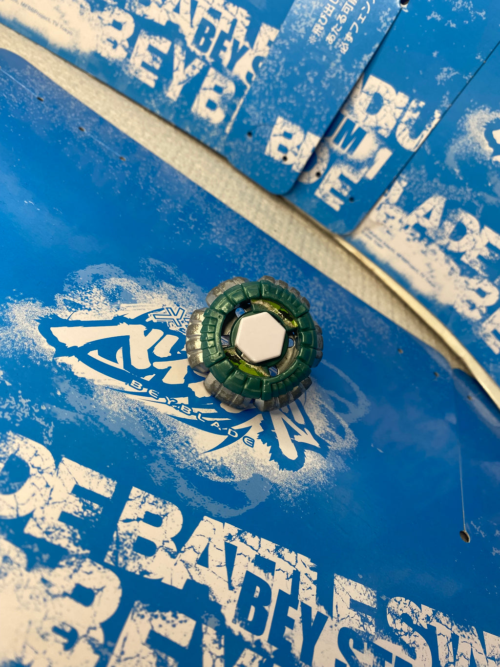 Pre-Owned Hasbro Beyblade Metal Masters — Counter Leone 145D