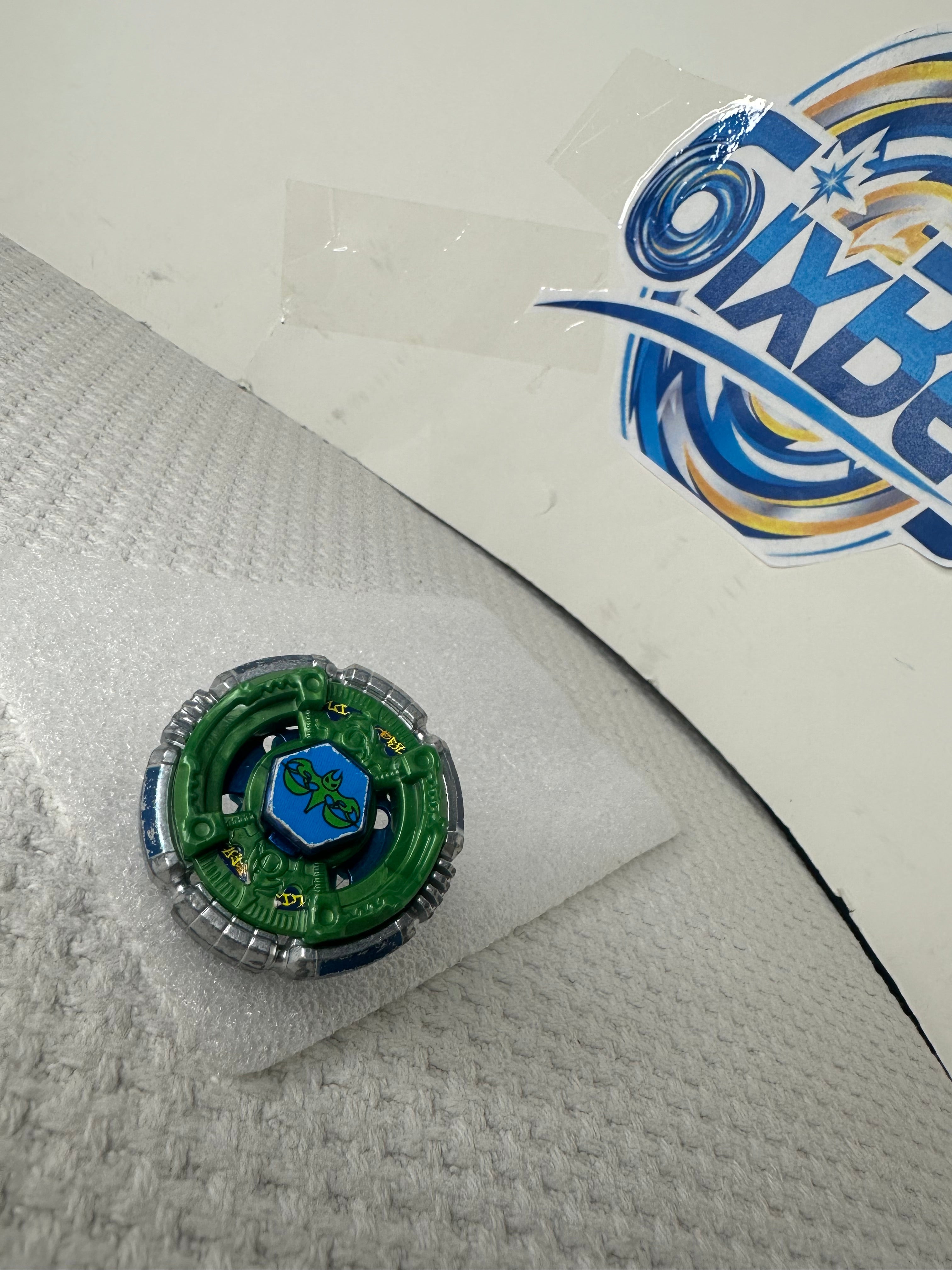 Pre‑Owned Hasbro Beyblade Metal Fusion — Thunder Libra DF145BS