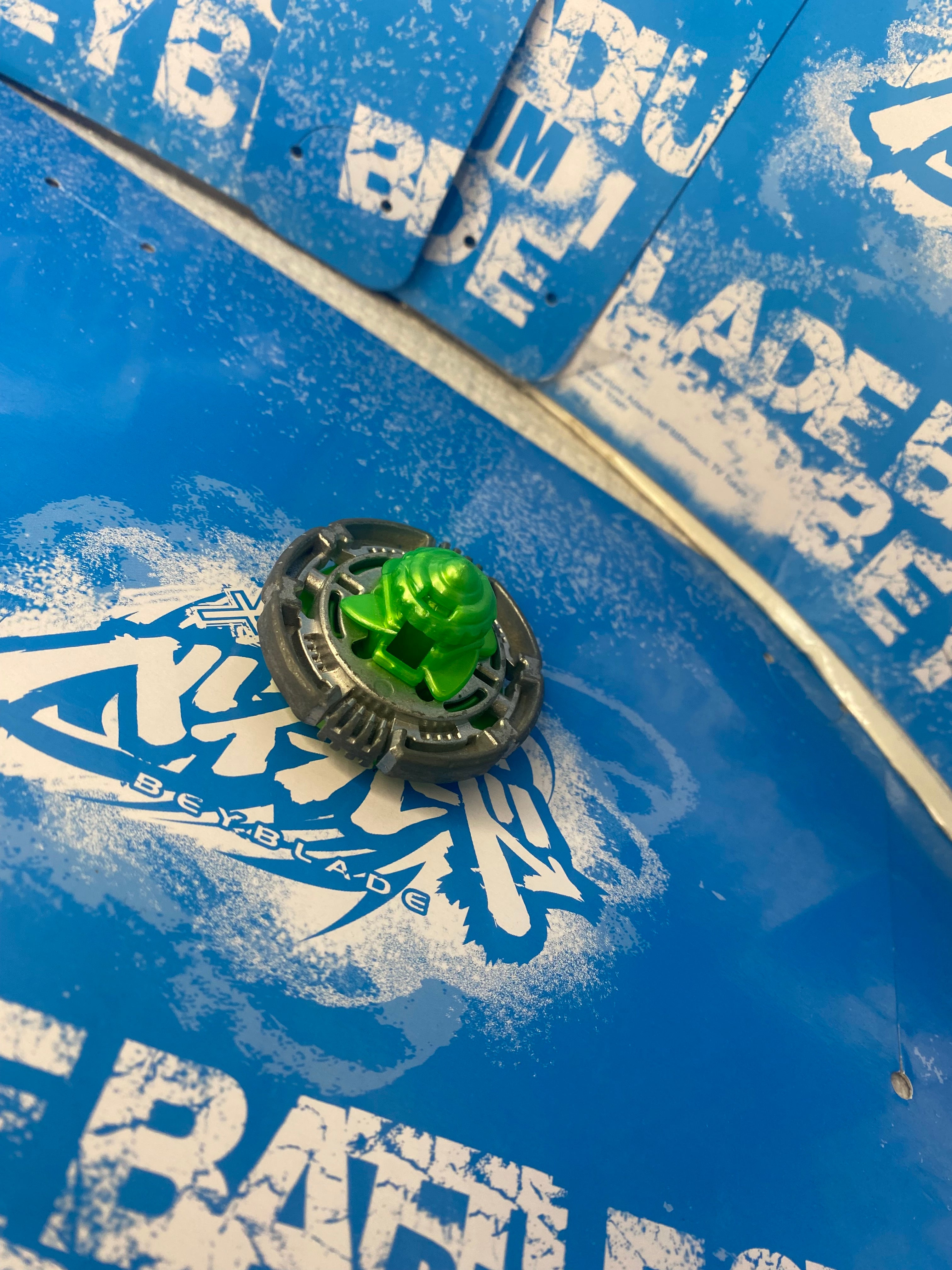 Pre‑Owned Hasbro Beyblade Metal Fusion — Thunder Libra DF145BS