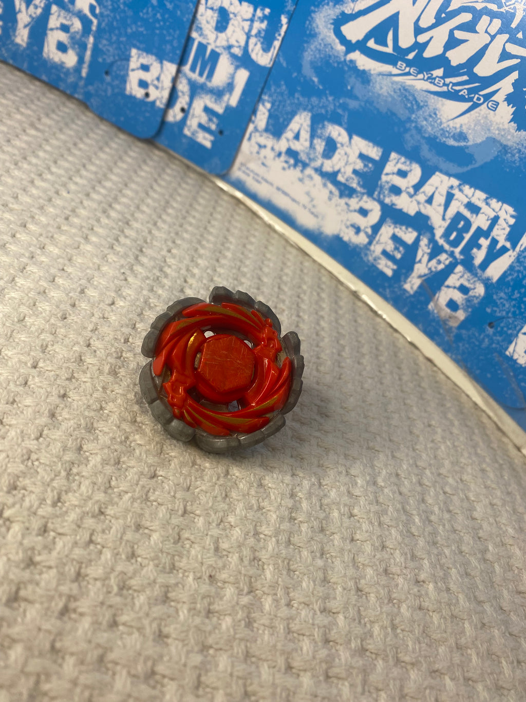 Pre-Owned Hasbro Beyblade Metal Fury — Cyclone Hurculeo 100F Dome Set Edition