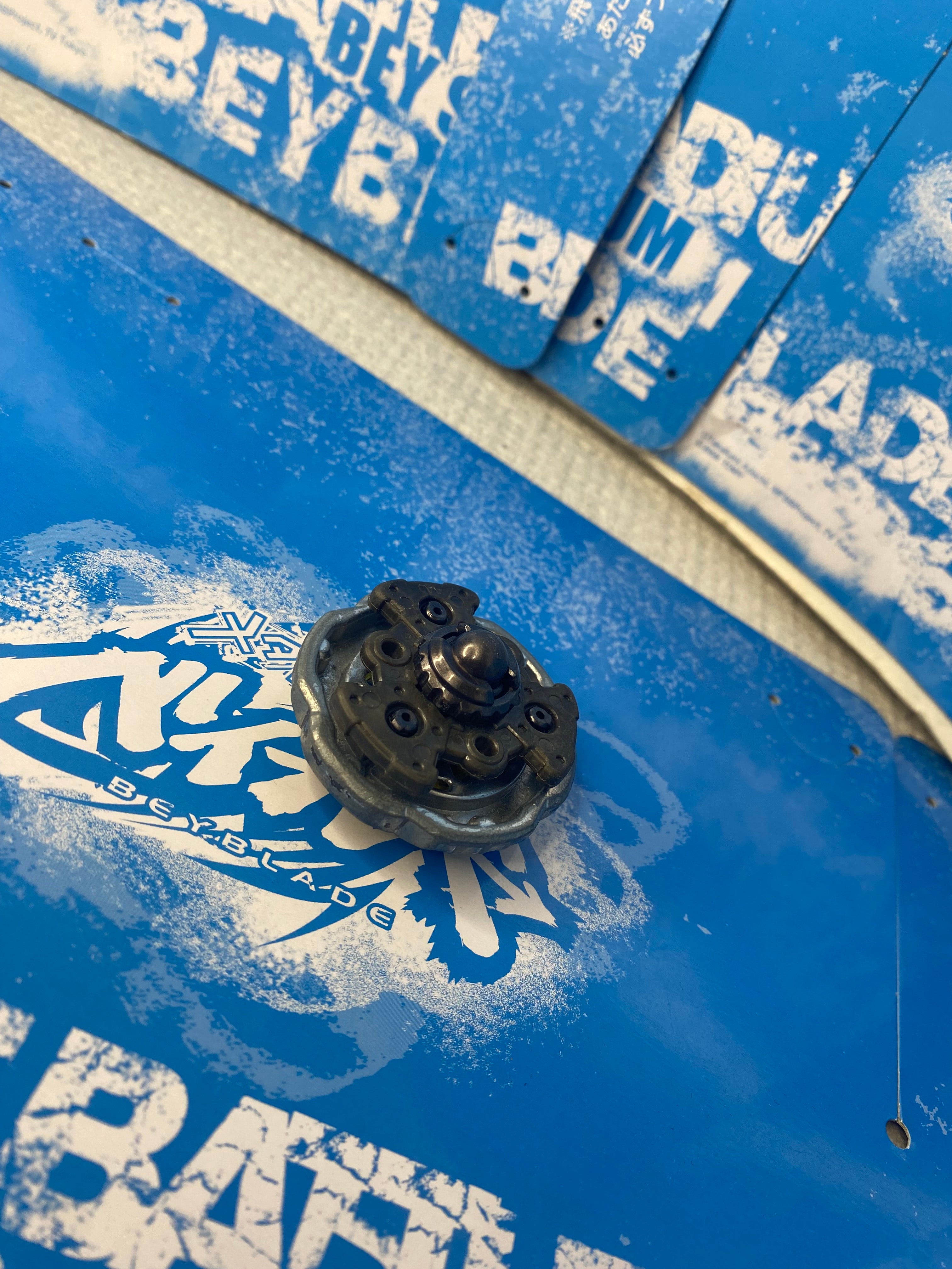 Pre-Owned Hasbro Beyblade Metal Fusion — Rock Zurafa R145WB Mobile Bey Stadium Ver RARE