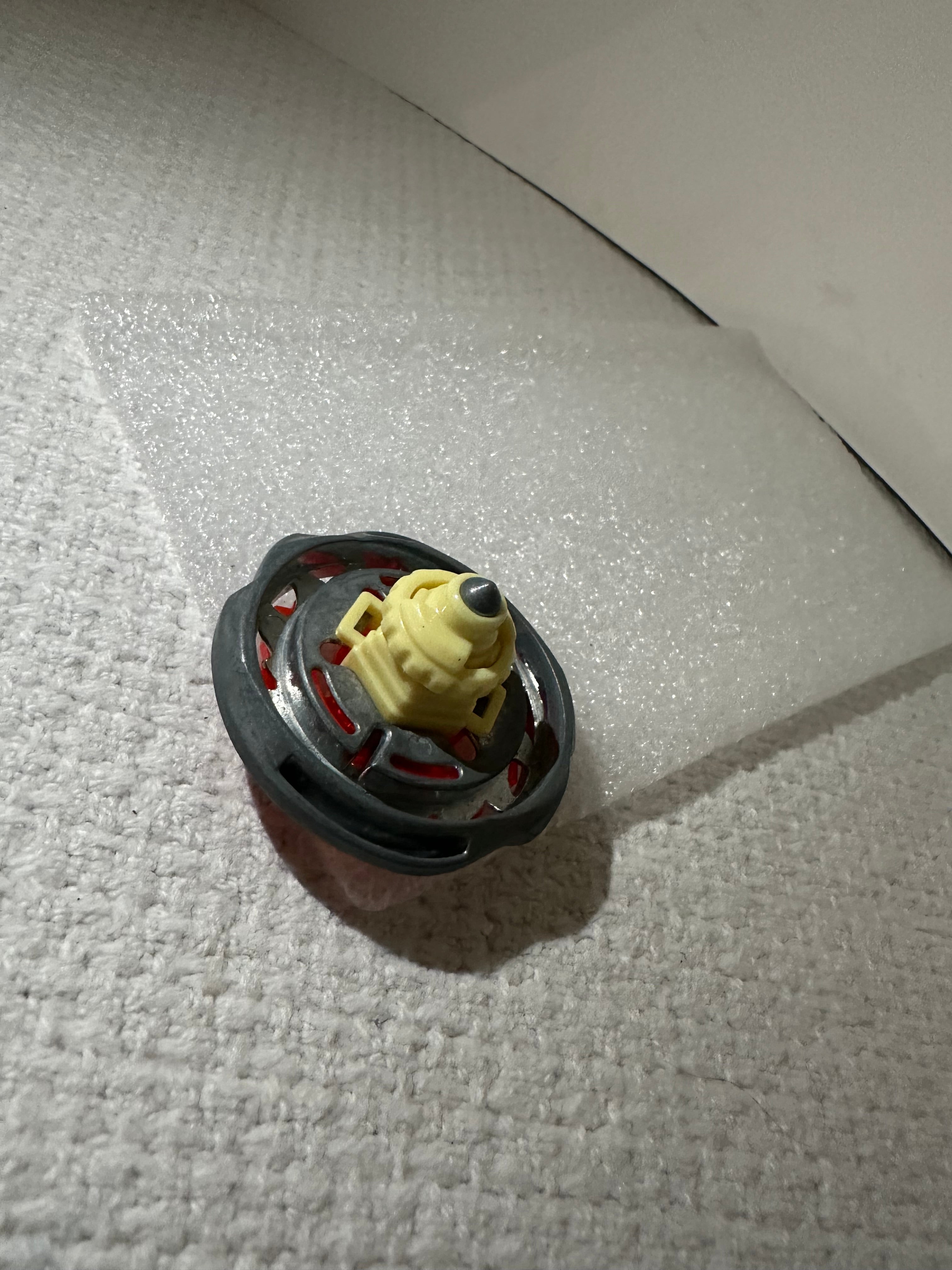 Pre-Owned Hasbro Beyblade Metal Fusion — Burn Fireblaze 135MS