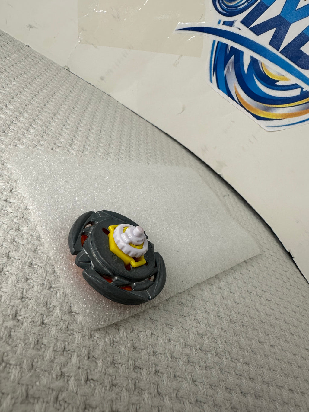 Pre-Owned Hasbro Beyblade Metal Fusion — Flame Bull 100F