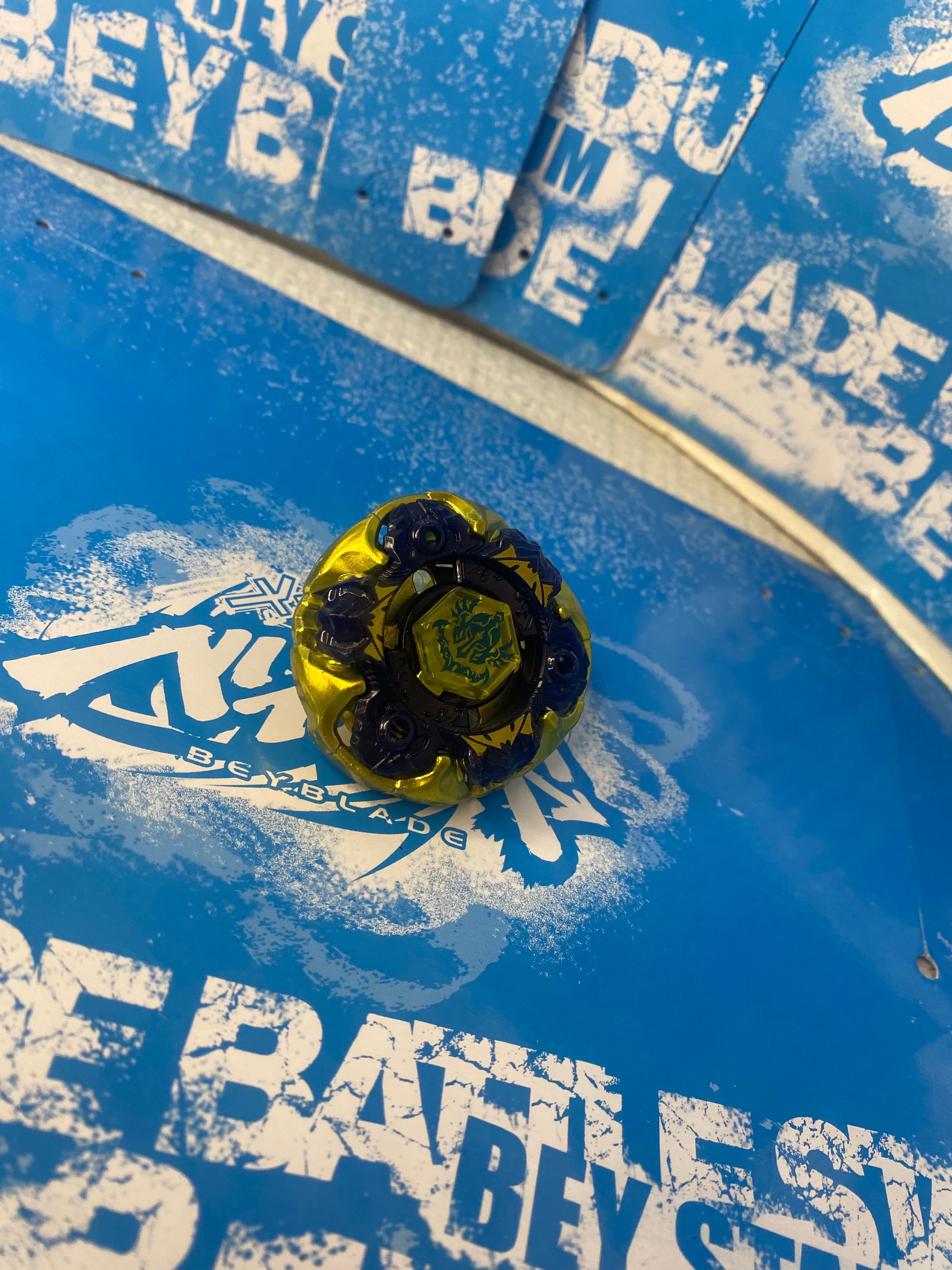 Pre-Owned Hasbro Beyblade Metal Masters — Gravity Destroyer Perseus GB145S Stamina Ver