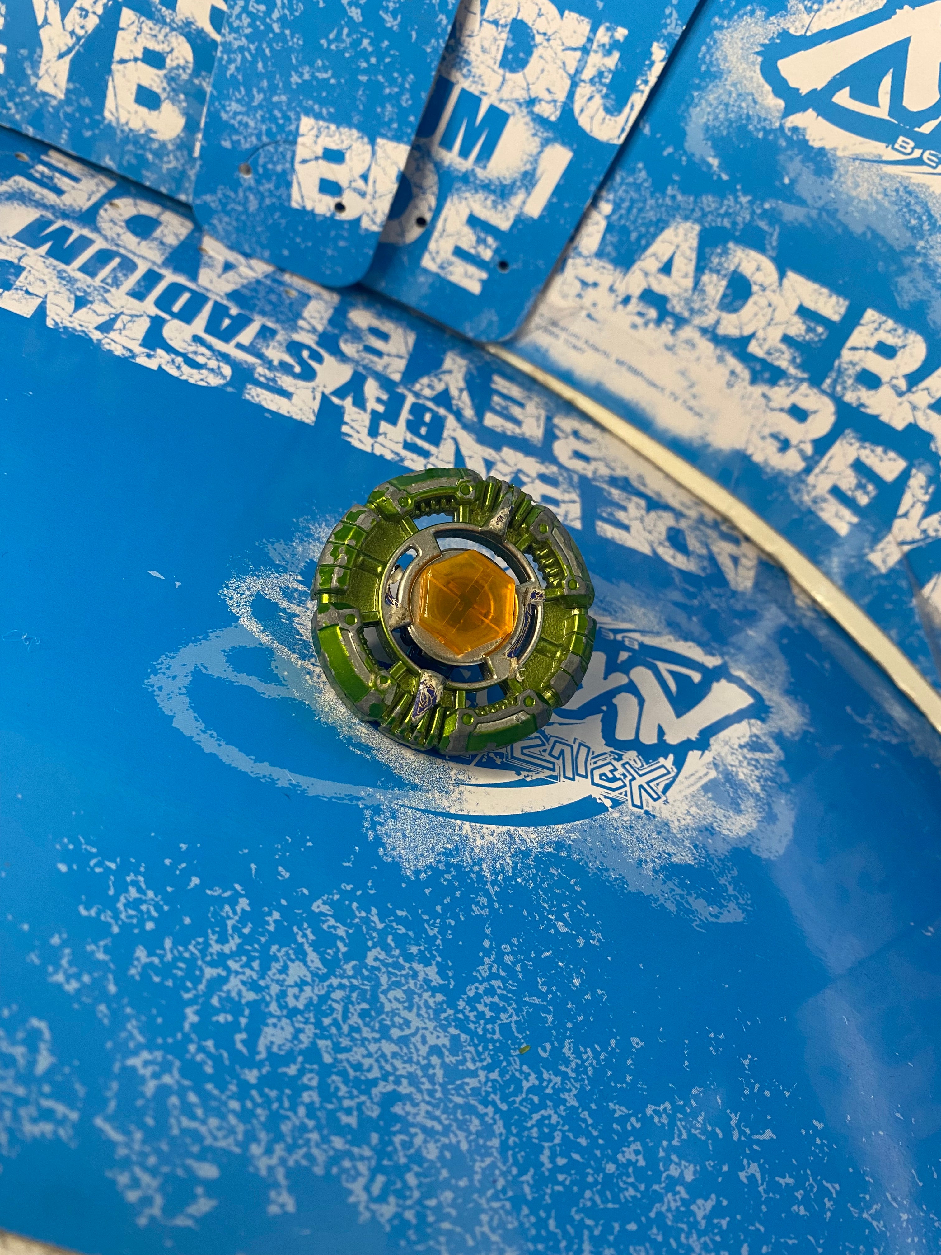 Pre‑Owned Takara Tomy Beyblade Metal Fusion — PHW Libra 105D