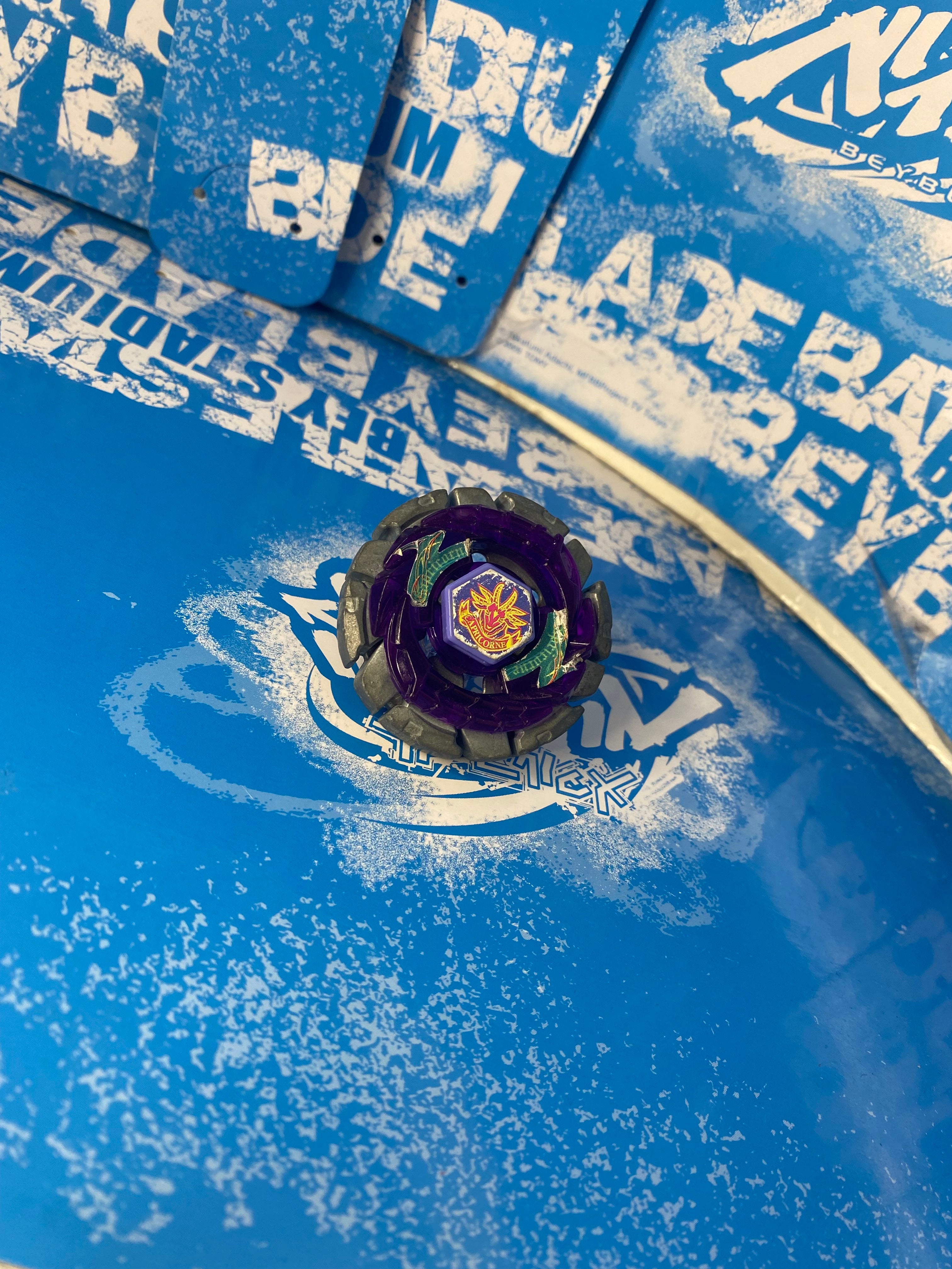 Pre‑Owned Takara Tomy Beyblade Metal Masters — Dark Capricorn 105HF
