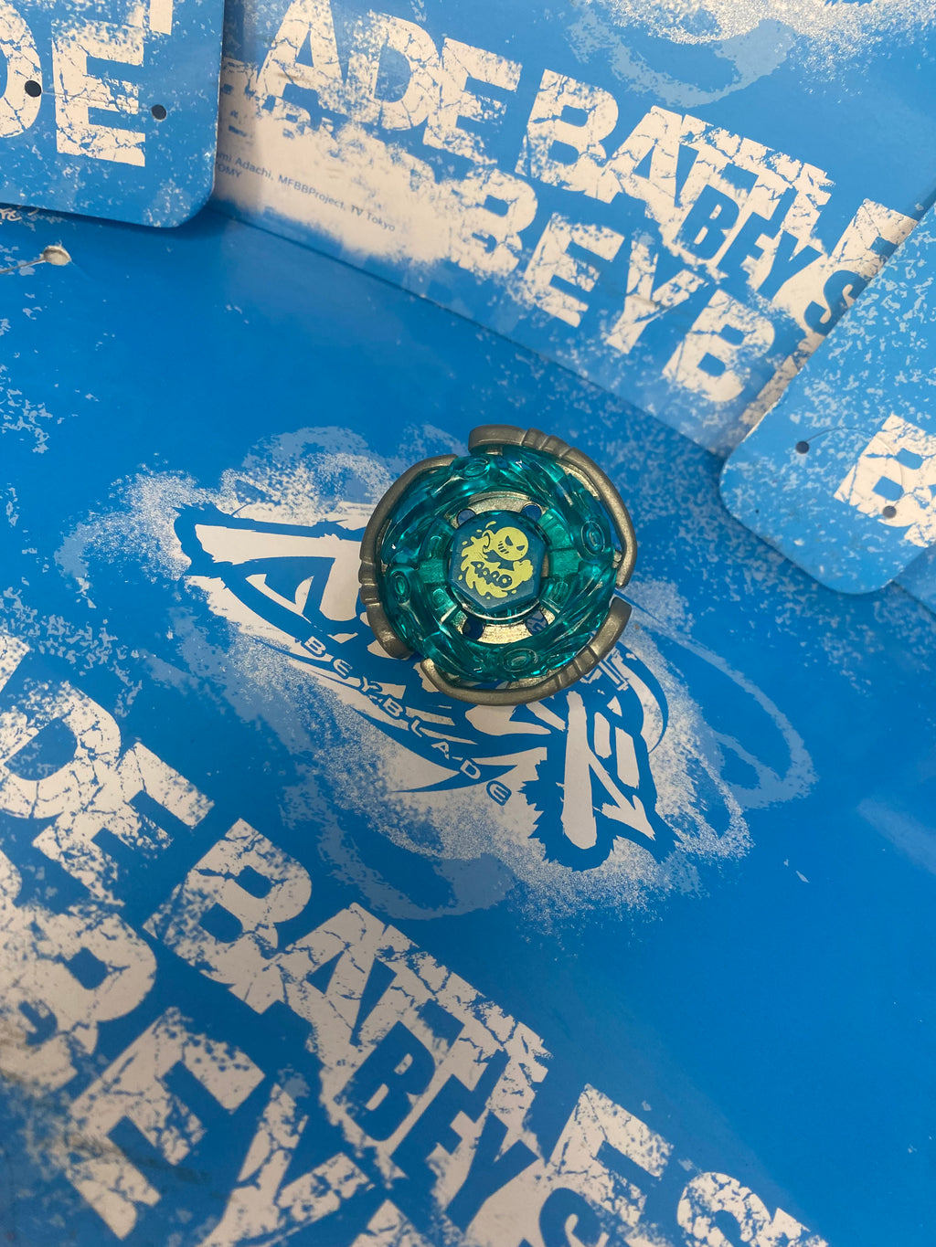 Pre-Owned Takara Tomy Beyblade Metal Masters — Cyber Aquario 100RF