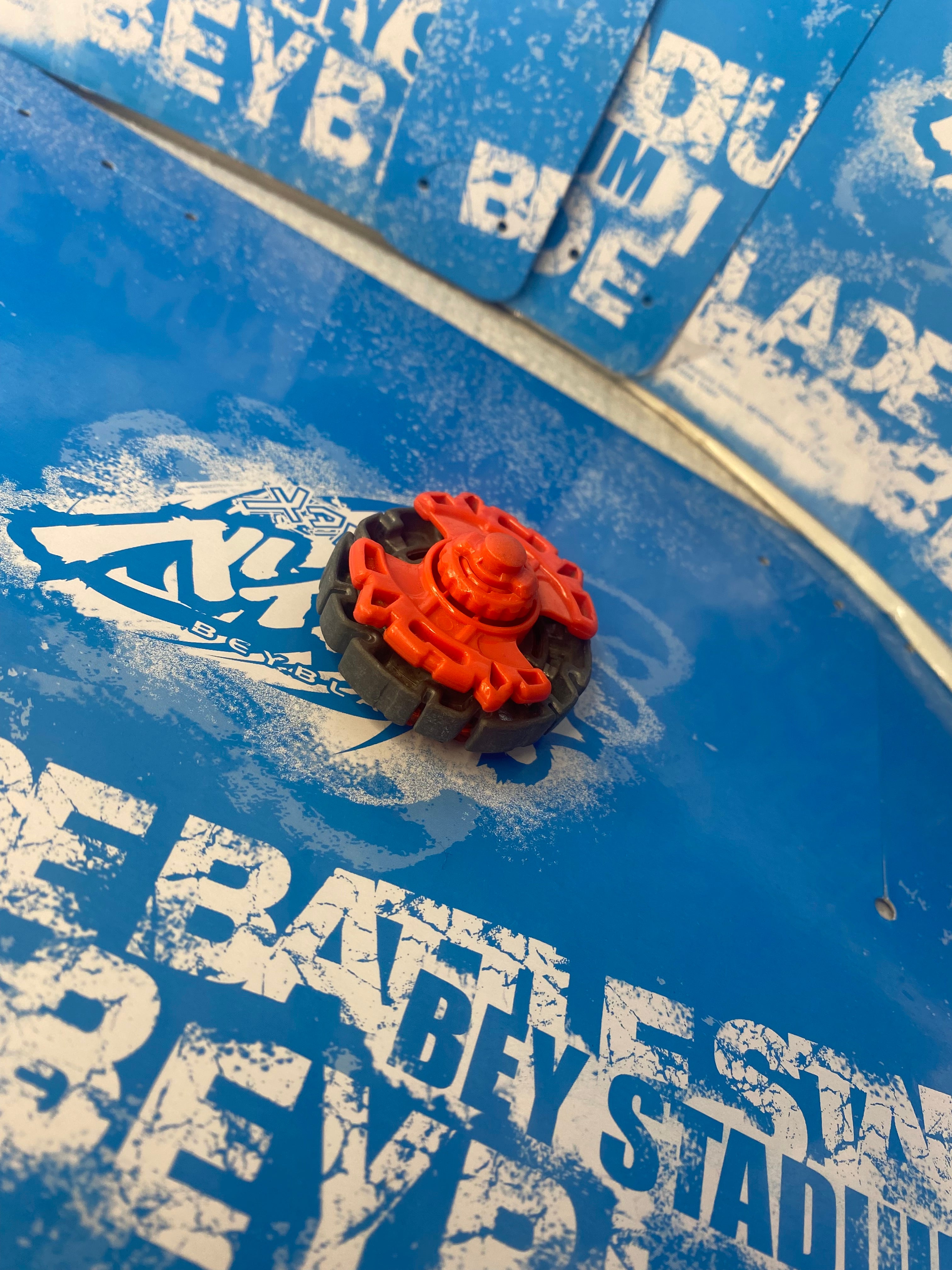 Pre-Owned Hasbro Beyblade Metal Fusion — Dark Bull H145SD