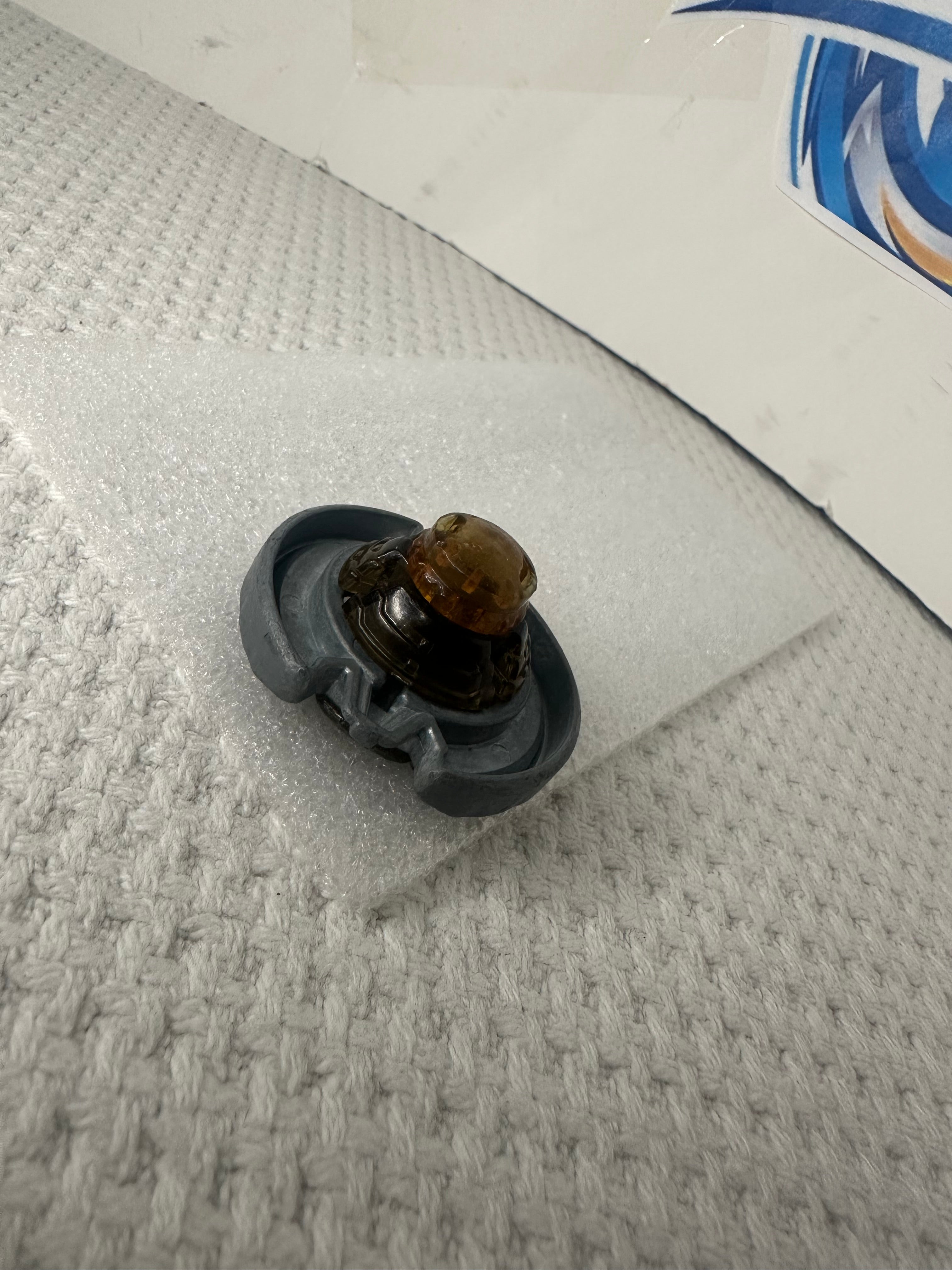 Pre‑Owned Hasbro Beyblade Metal Fury Beat Lynx AD145WD