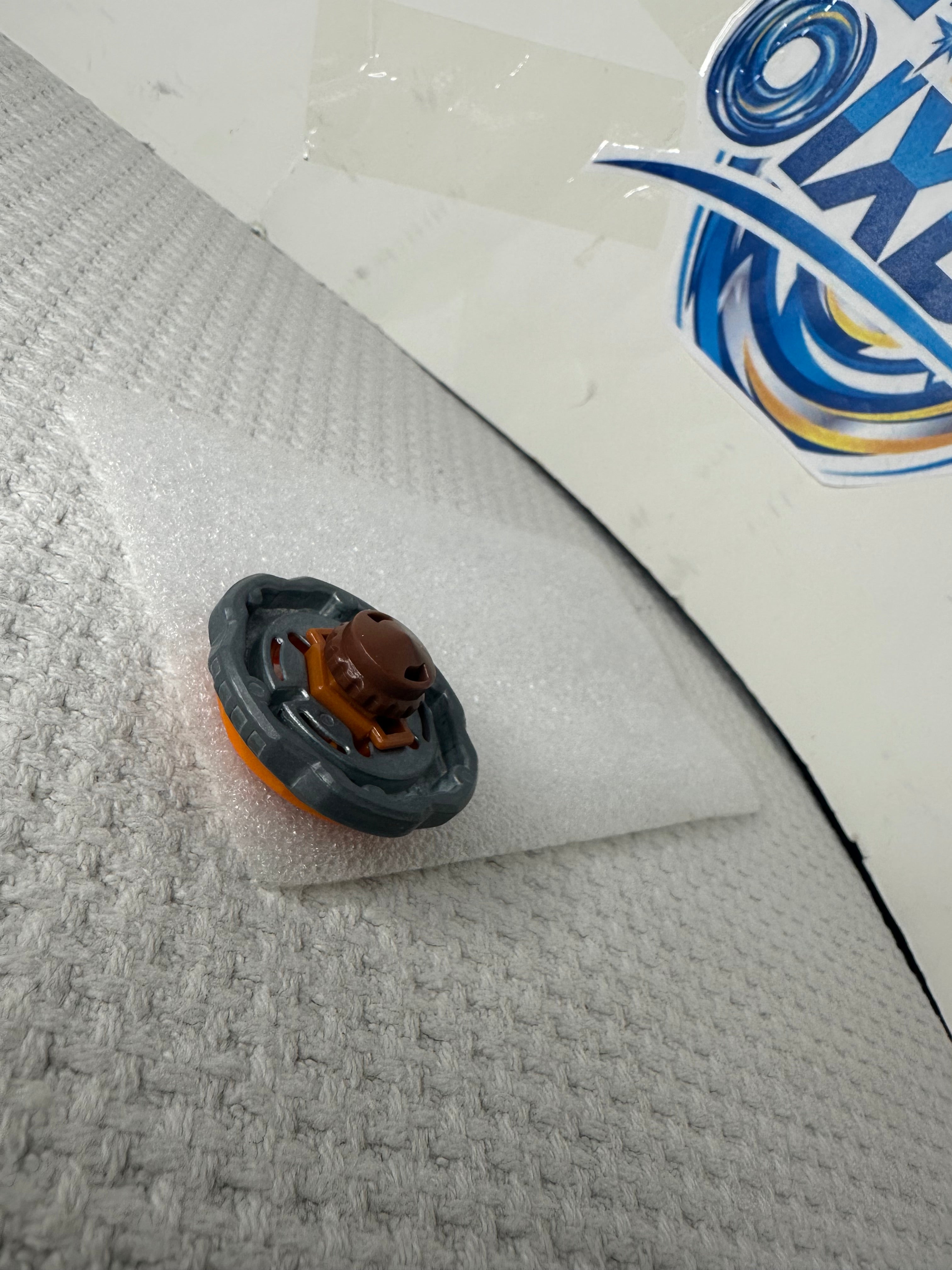 Pre-Owned — Hasbro Beyblade Metal Fusion Rock Pegasus 105WD
