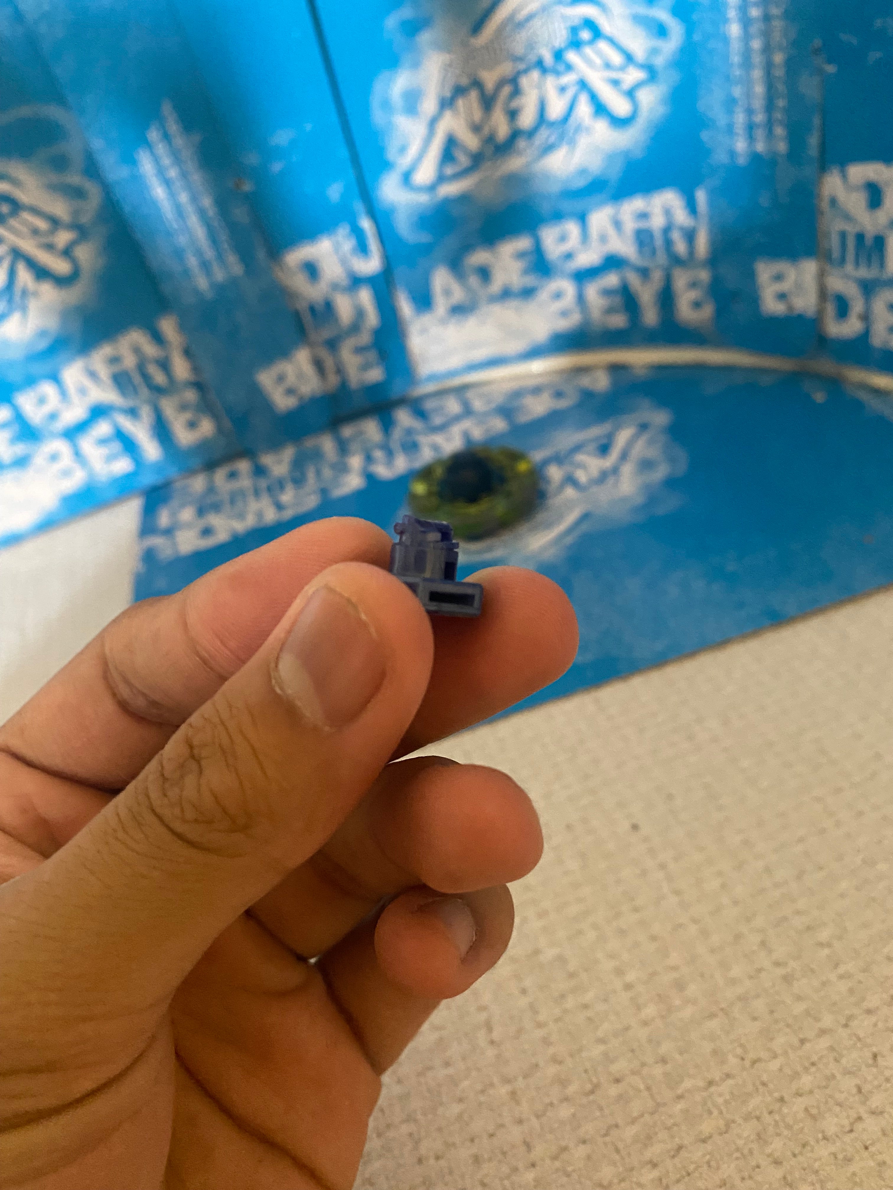 Pre-Owned Takara Tomy Beyblade Metal Fury — L Drago Destructor F:S Broken