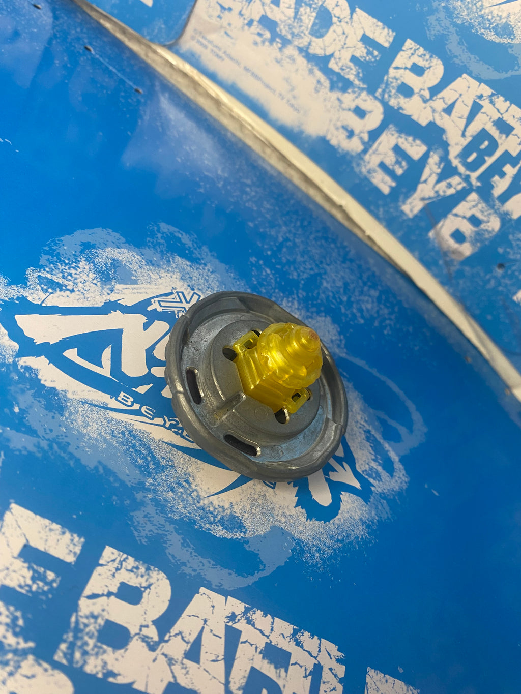 Pre-Owned Hasbro  Beyblade Metal Fury — Phantom Orion 145ES