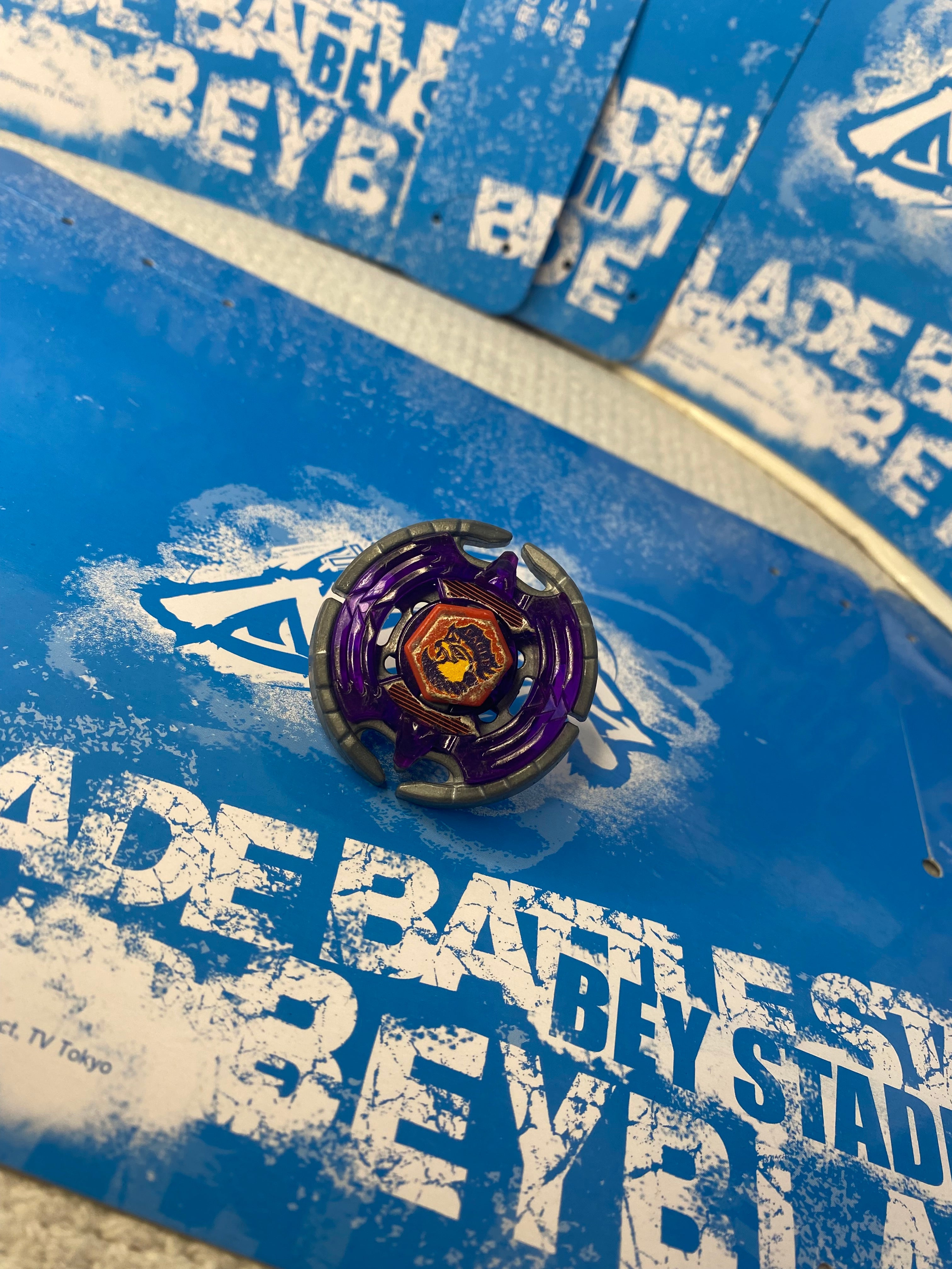 Pre-Owned Hasbro Beyblade Metal Fusion — Earth Eagle 145WD