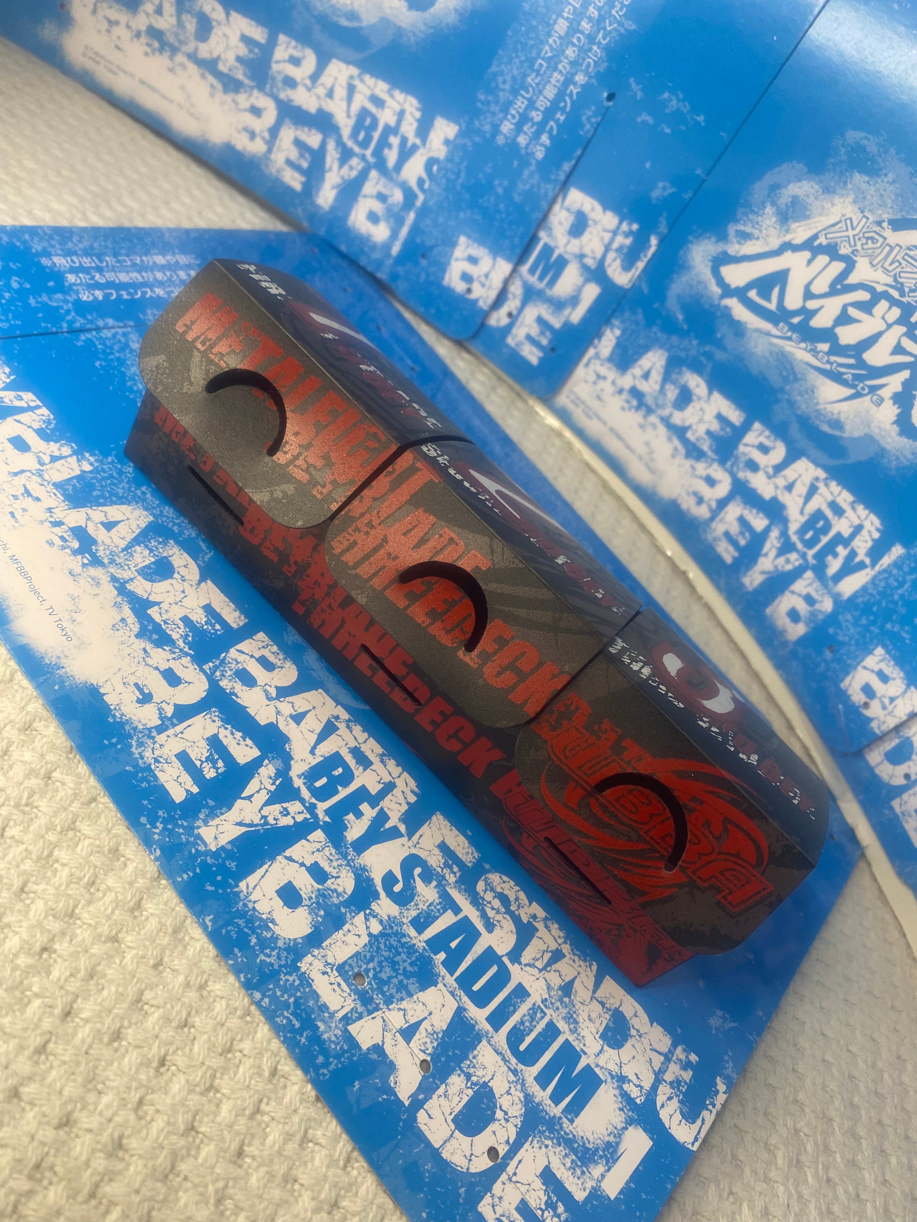 Pre- Owned Takara Tomy Beyblade Metal Masters- BB-75 3 Deck Case CANADIAN SELLER