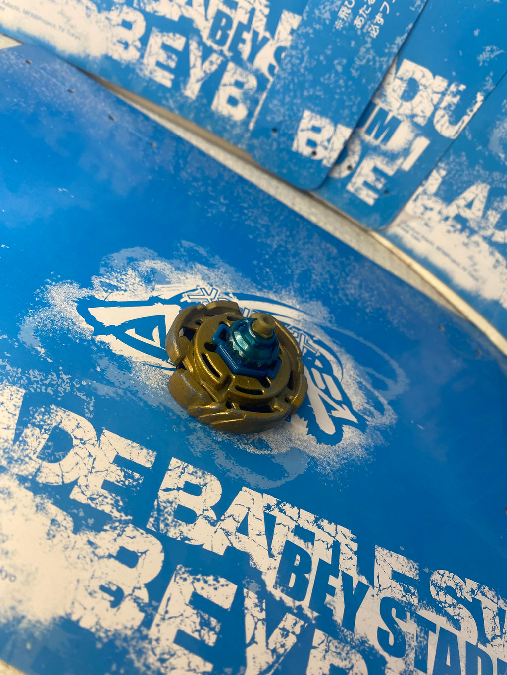 Pre-Owned Hasbro Beyblade Metal Masters — Cyber Aquario 100RF