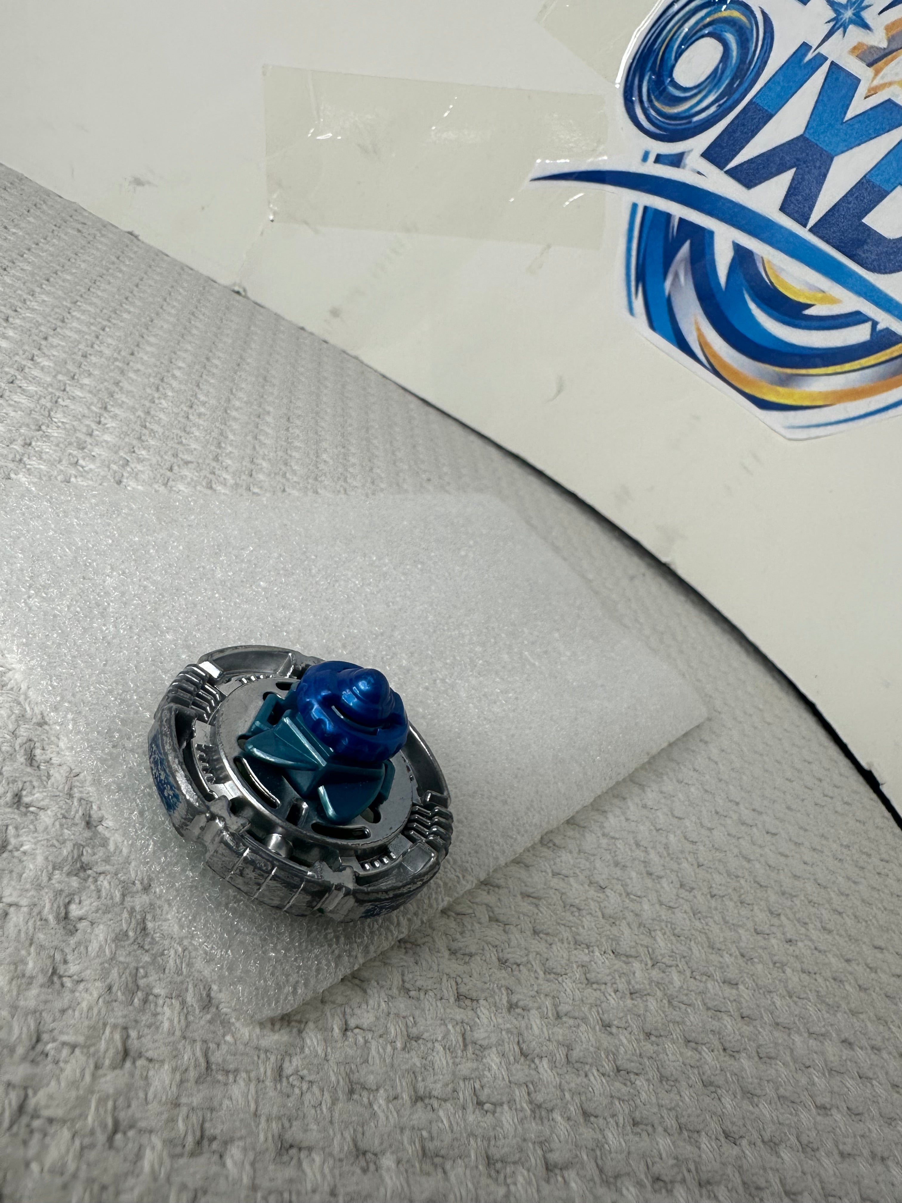 Pre‑Owned Hasbro Beyblade Metal Fusion — Thunder Libra DF145BS