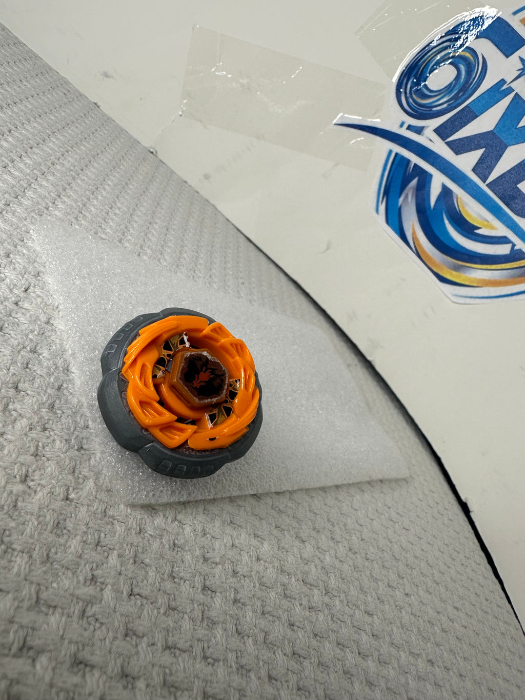 Pre-Owned — Hasbro Beyblade Metal Fusion Rock Pegasus 105WD