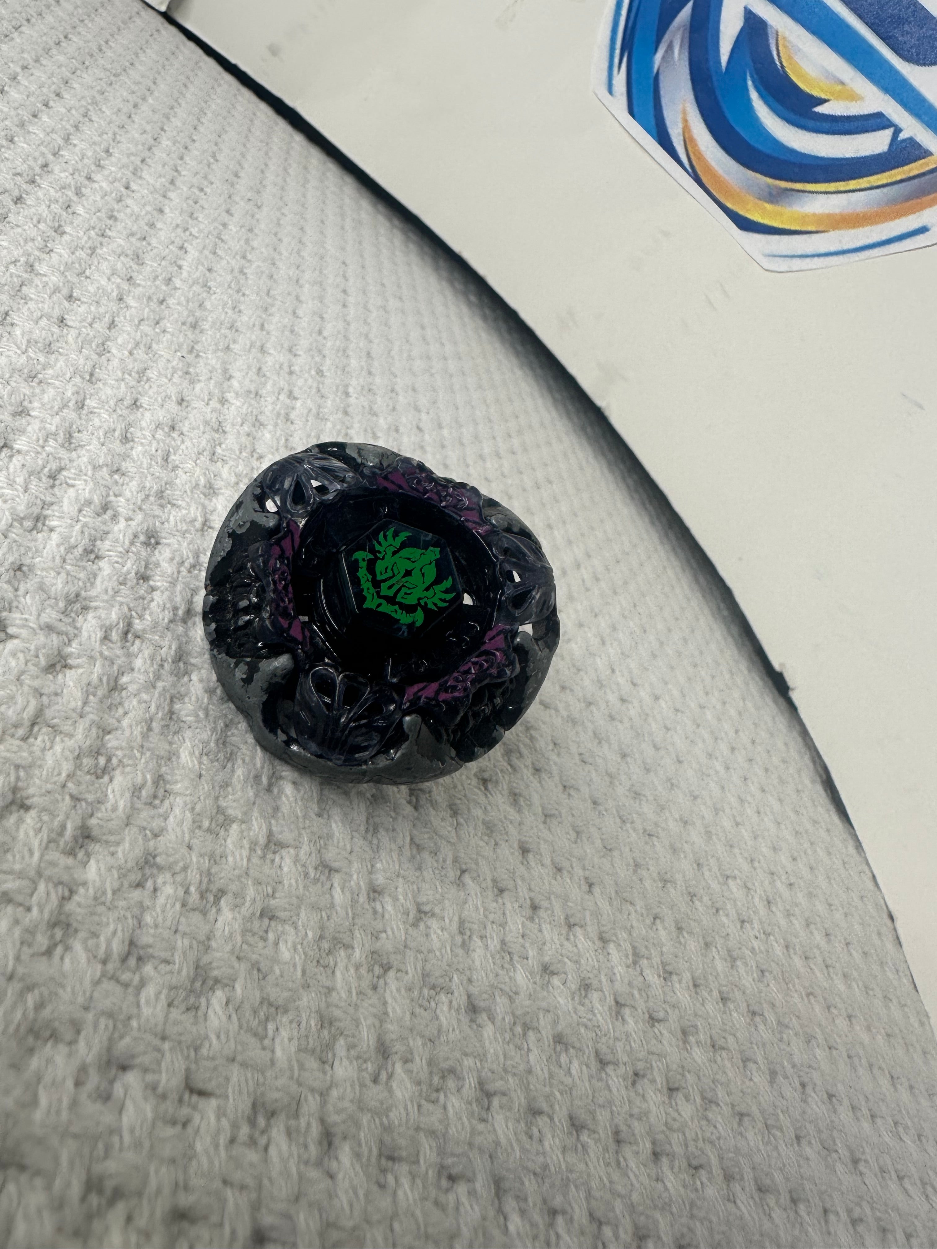 Pre-Owned Hasbro Beyblade Metal Masters — Gravity Destroyer Perseus AD145WD