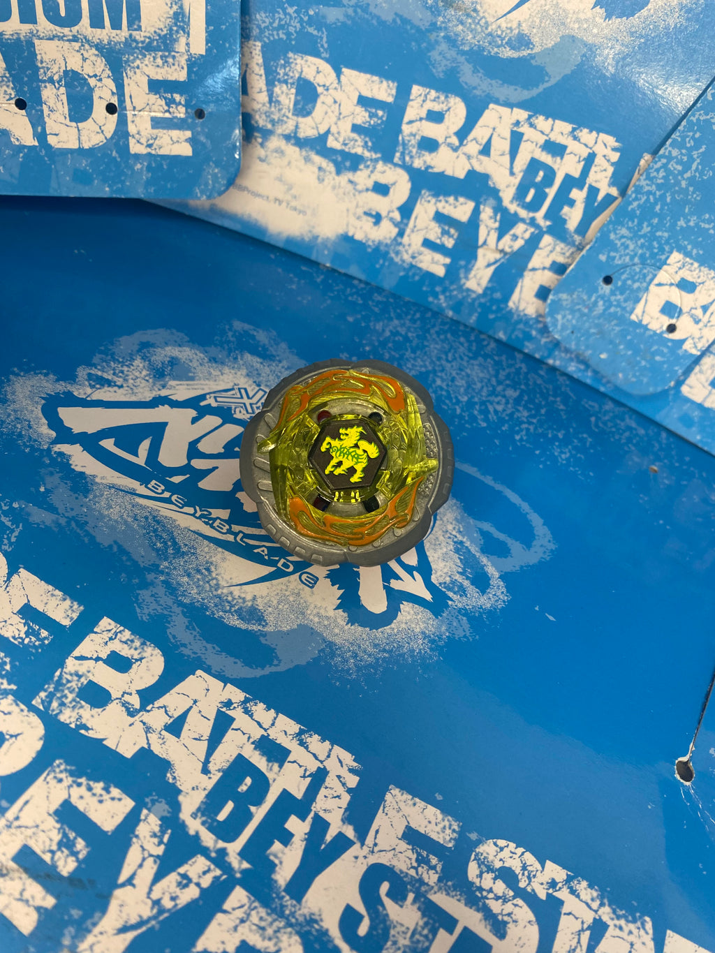 Pre-Owned Hasbro Beyblade Metal Fusion — Rock Zurafa R145WB