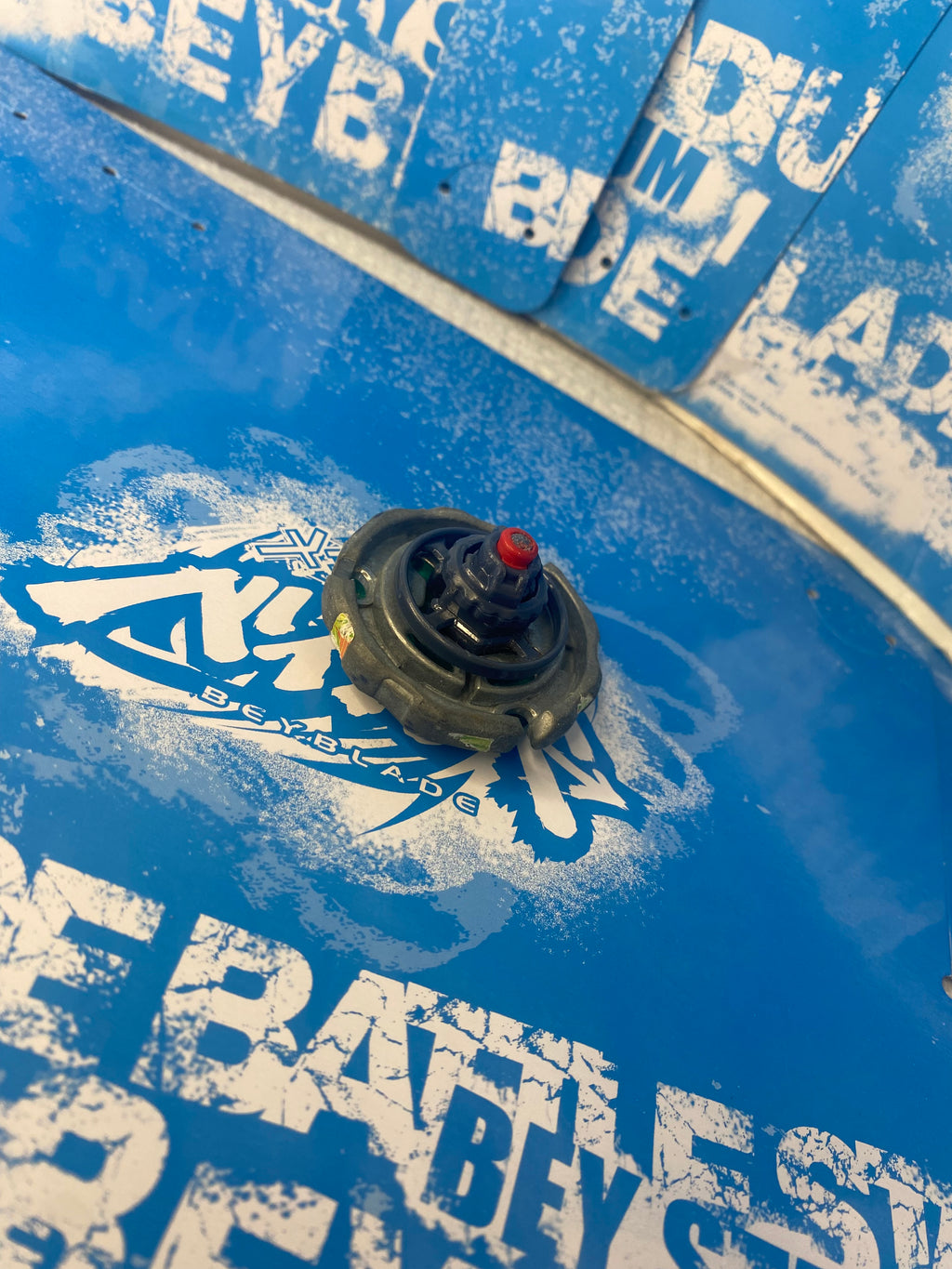 Pre-Owned Hasbro Beyblade Metal Fusion — Ray Striker D125CS