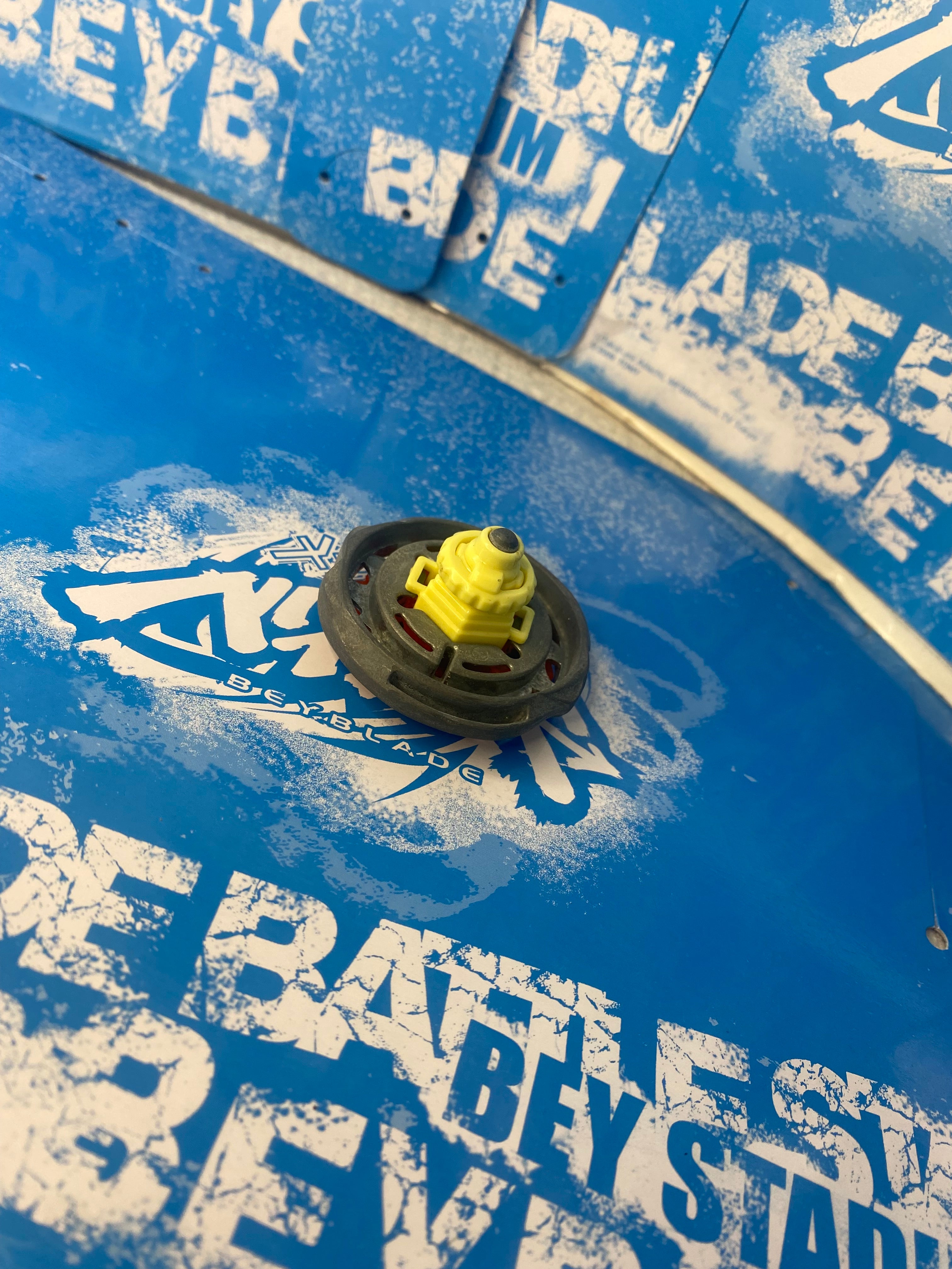 Pre-Owned Hasbro Beyblade Metal Fusion — Burn Fireblaze 135MS