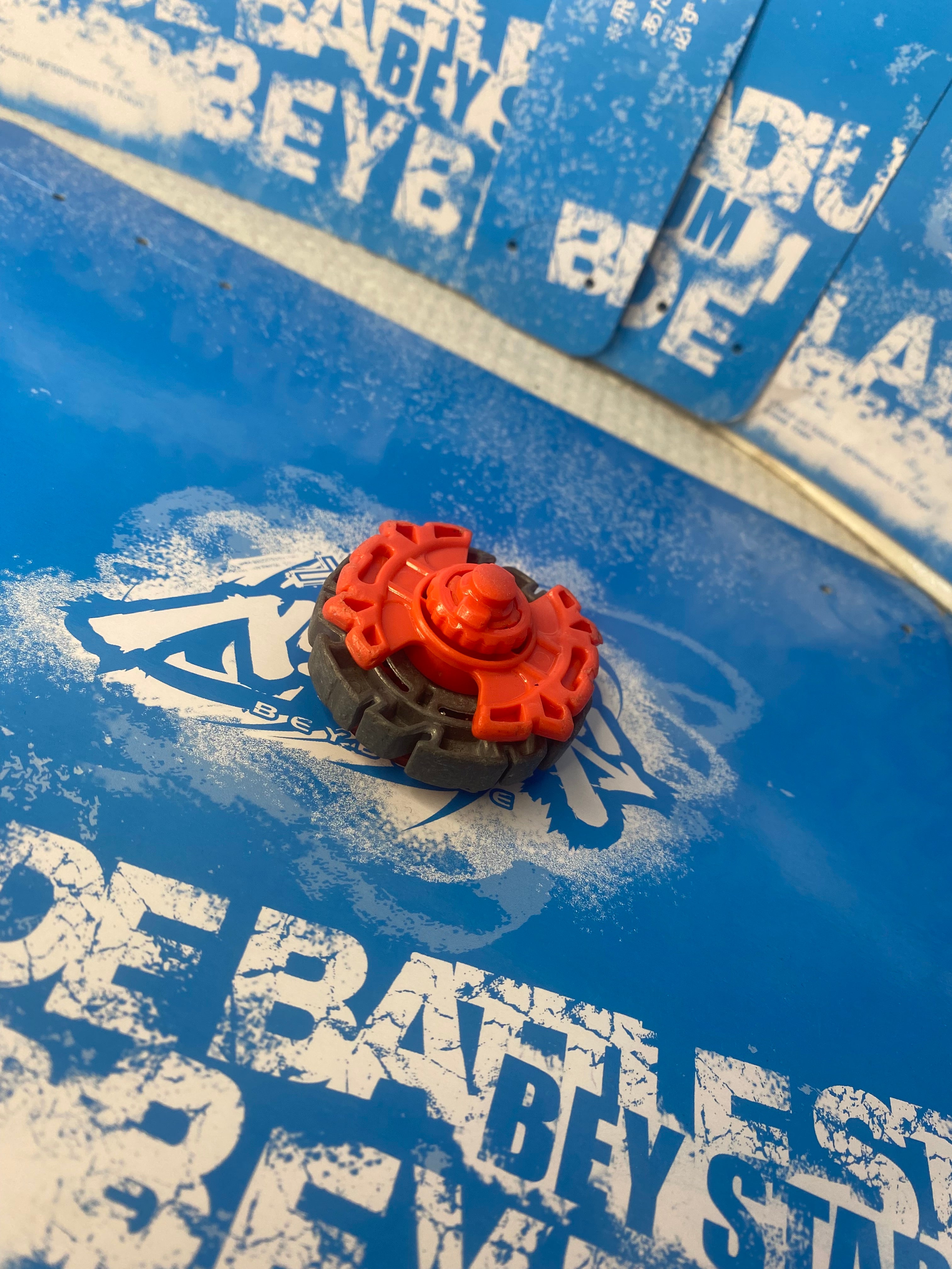 Pre-Owned Hasbro Beyblade Metal Fusion — Dark Bull H145SD