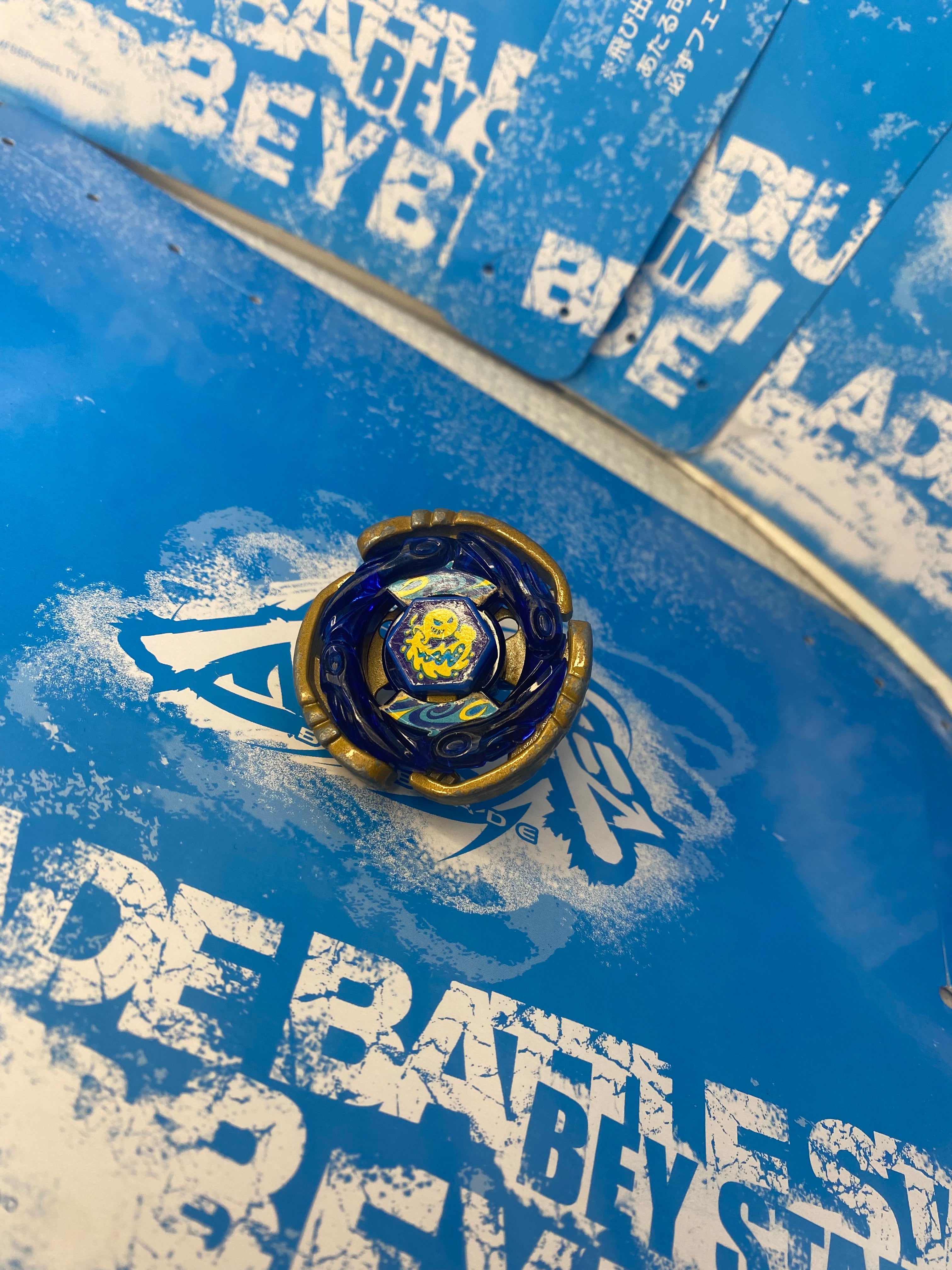 Pre-Owned Hasbro Beyblade Metal Masters — Cyber Aquario 100RF
