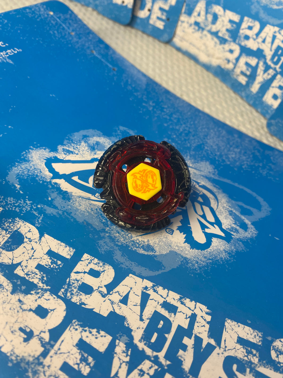 Pre‑Owned Hasbro Beyblade Metal Masters  — Torch Gemios W105CS