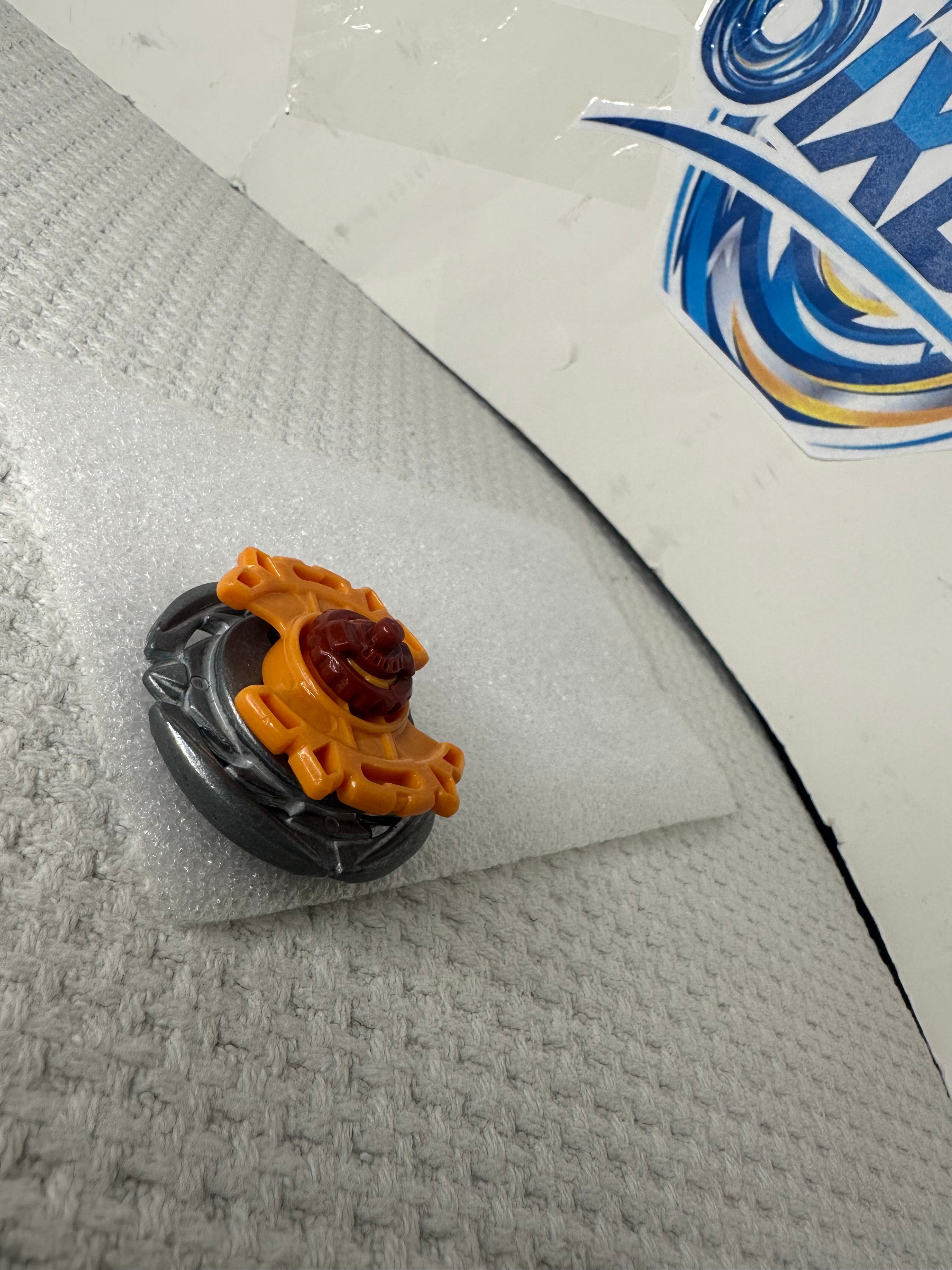 Pre-Owned Hasbro Beyblade Metal Fusion Flame Aries H145FS