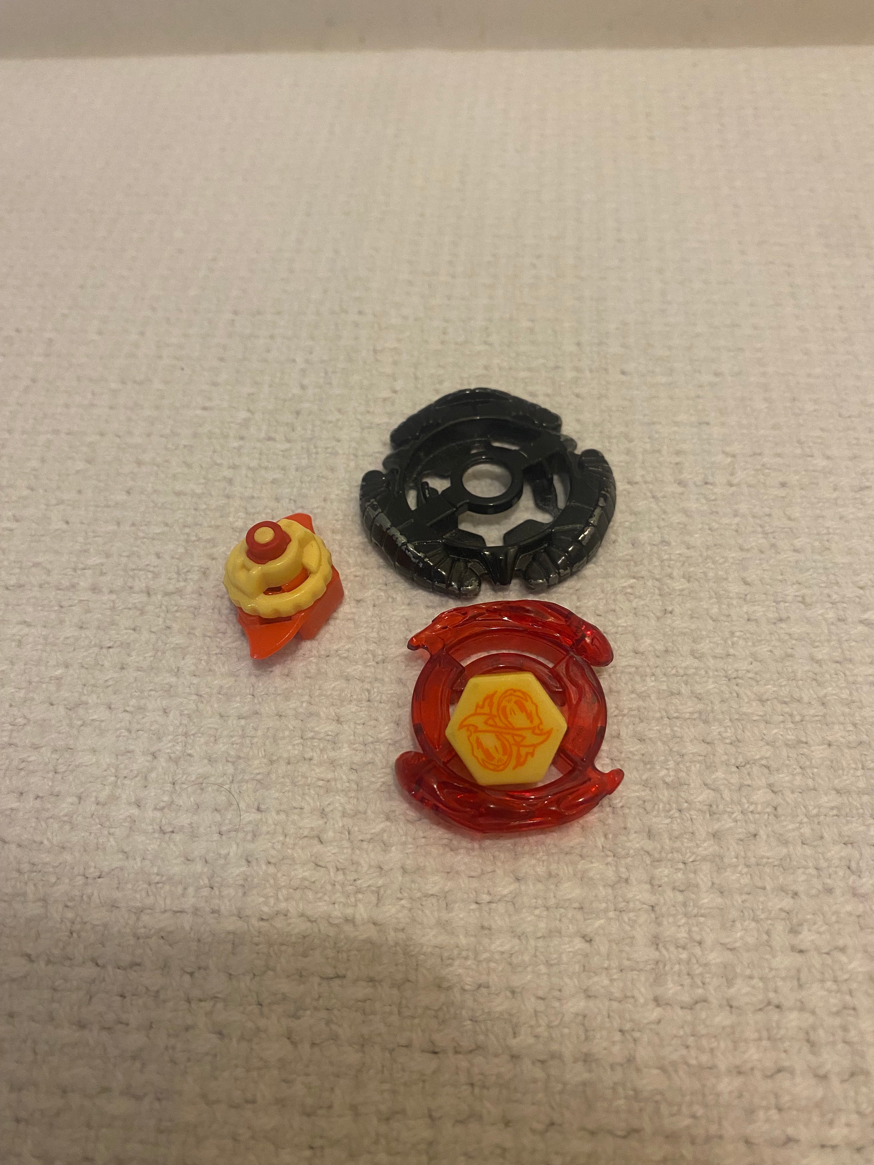 Hasbro Beyblade Metal Masters- Torch Gemios W105CS  CANADIAN SELLER