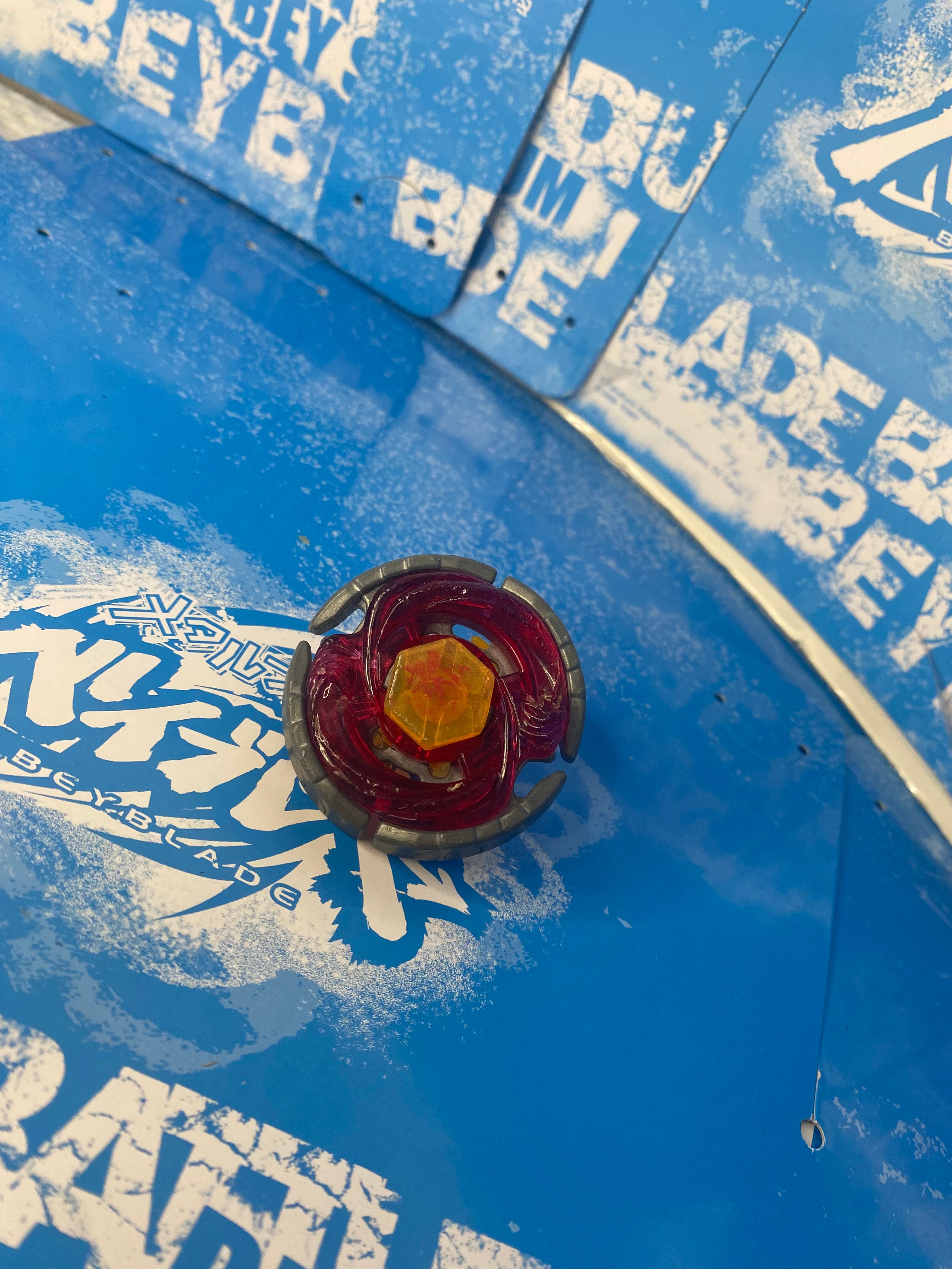 Pre‑Owned Hasbro Beyblade Metal Fusion — Red Earth Virgo T125ES